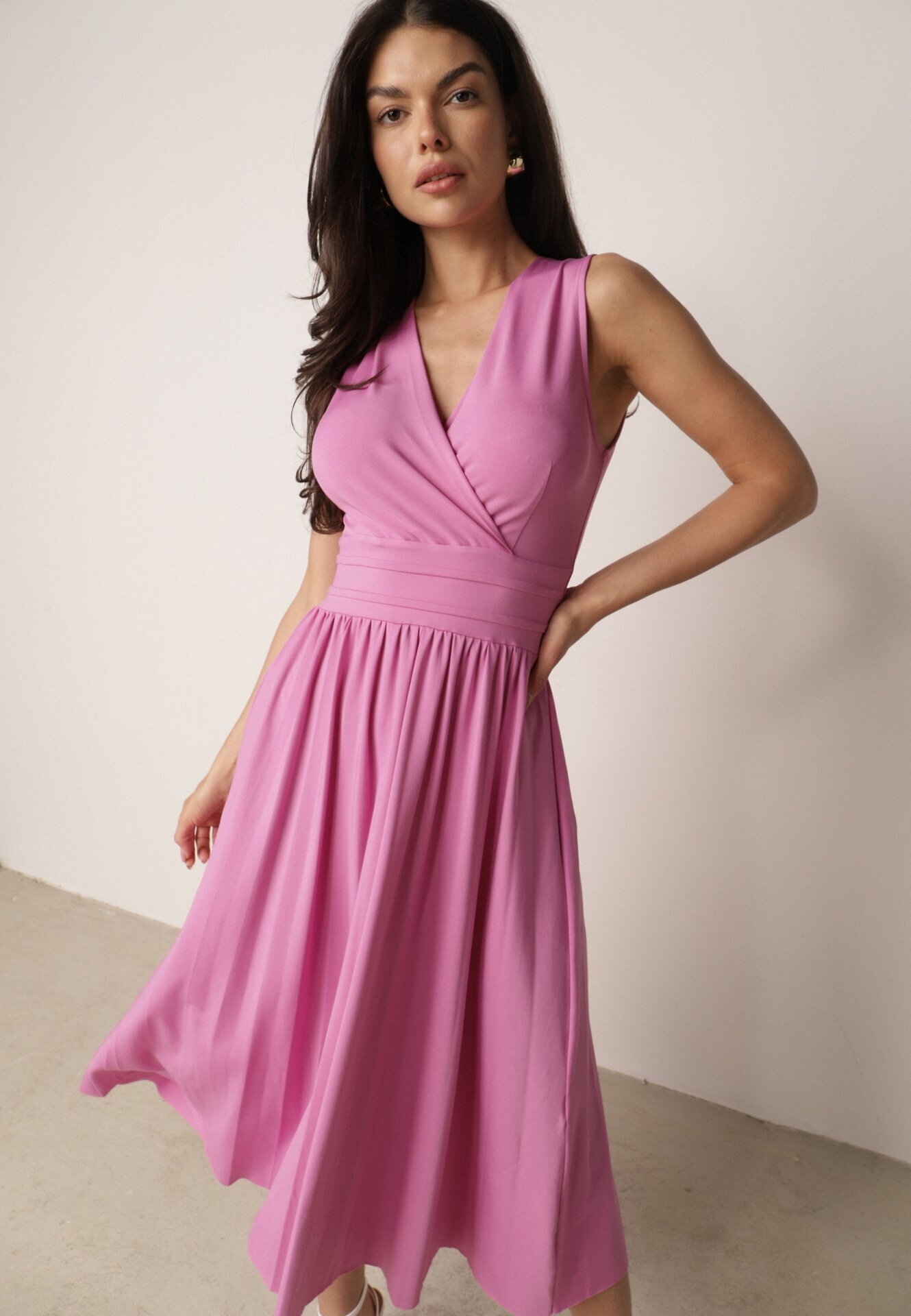 by swan Rochie Rozalie Midi Fără Mâneci Cu Pliuri Dreana
