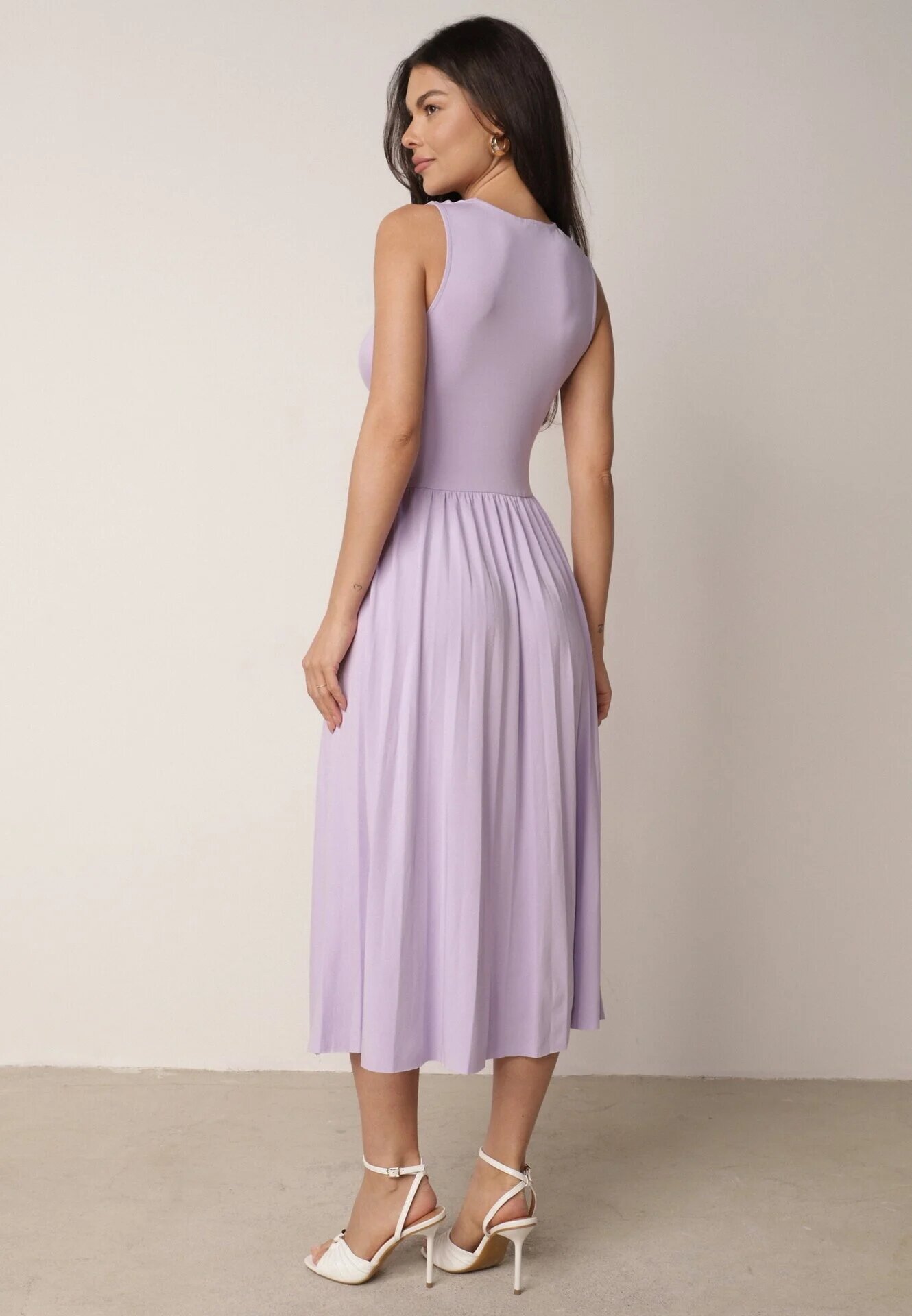 by swan Rochie Violet Midi Fără Mâneci Cu Tiv Plisat Dreana