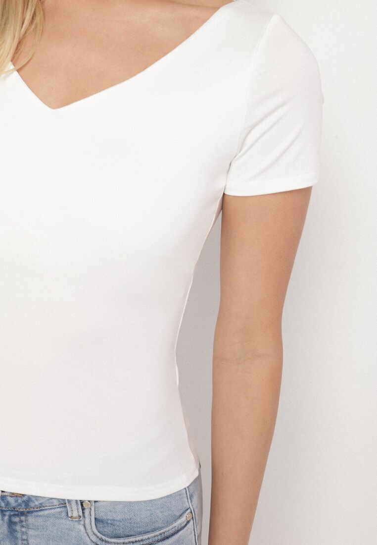 by swan Tricou Alb din Vascoză cu Croială Ajustată cu Decolteu în V Folarisse