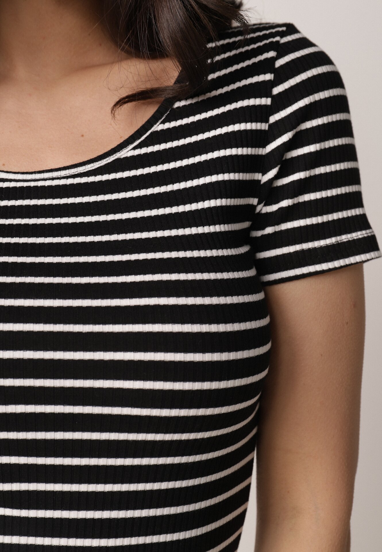 by swan Tricou Negru-Alb din bumbac cu mânecă scurtă în dungi Ernlea