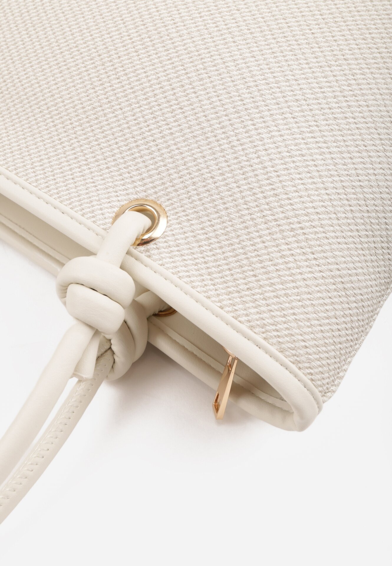 caely Shopper cu noduri decorative și împletitură Damomela Albă