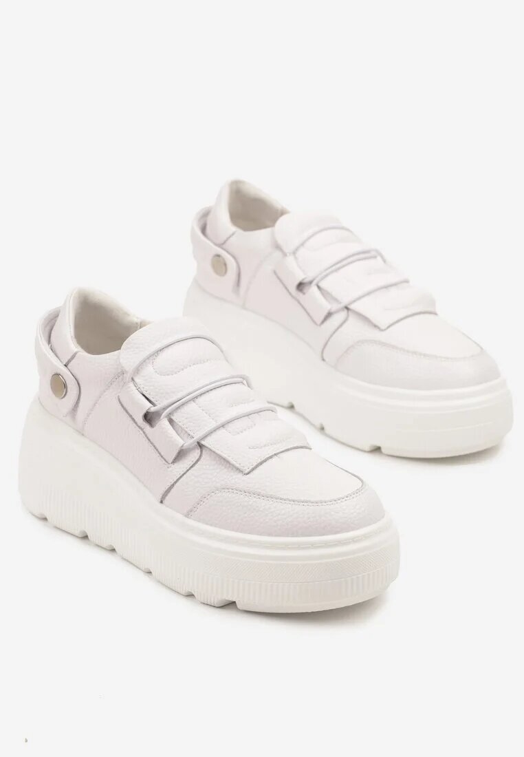 cambell Adidași albi din piele cu talpă groasă decorați cu o curea Reilana