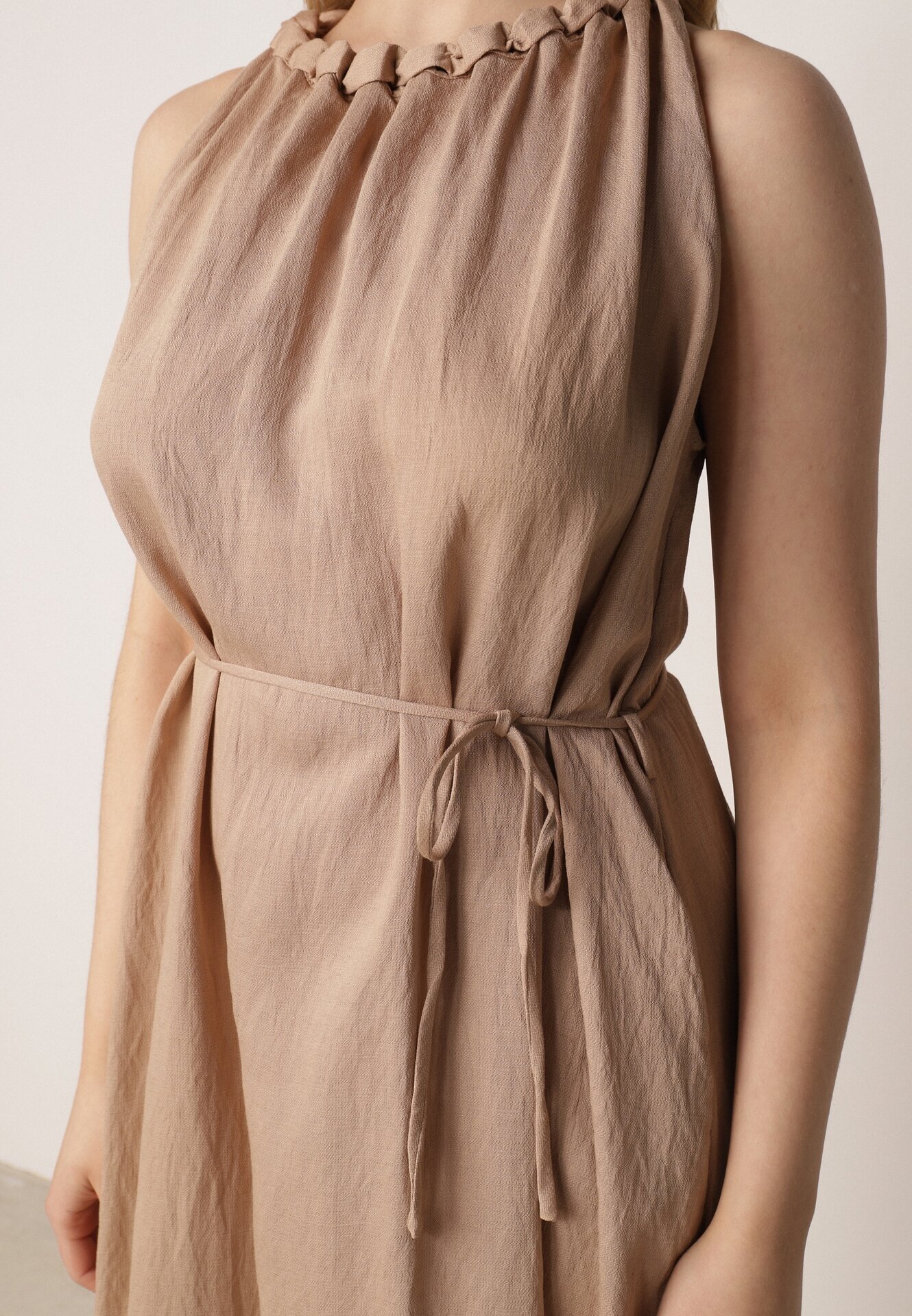 cflo Rochie Bej