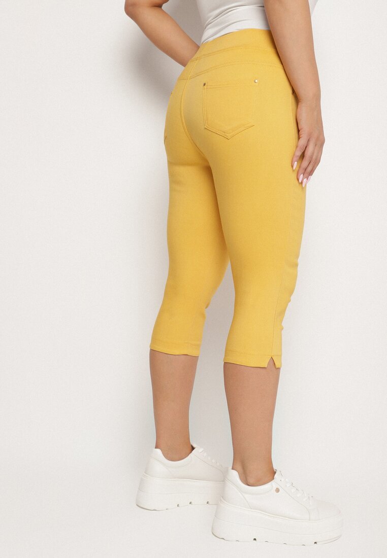 christy Pantaloni galbeni din bumbac cu croială Capri Dolonisa