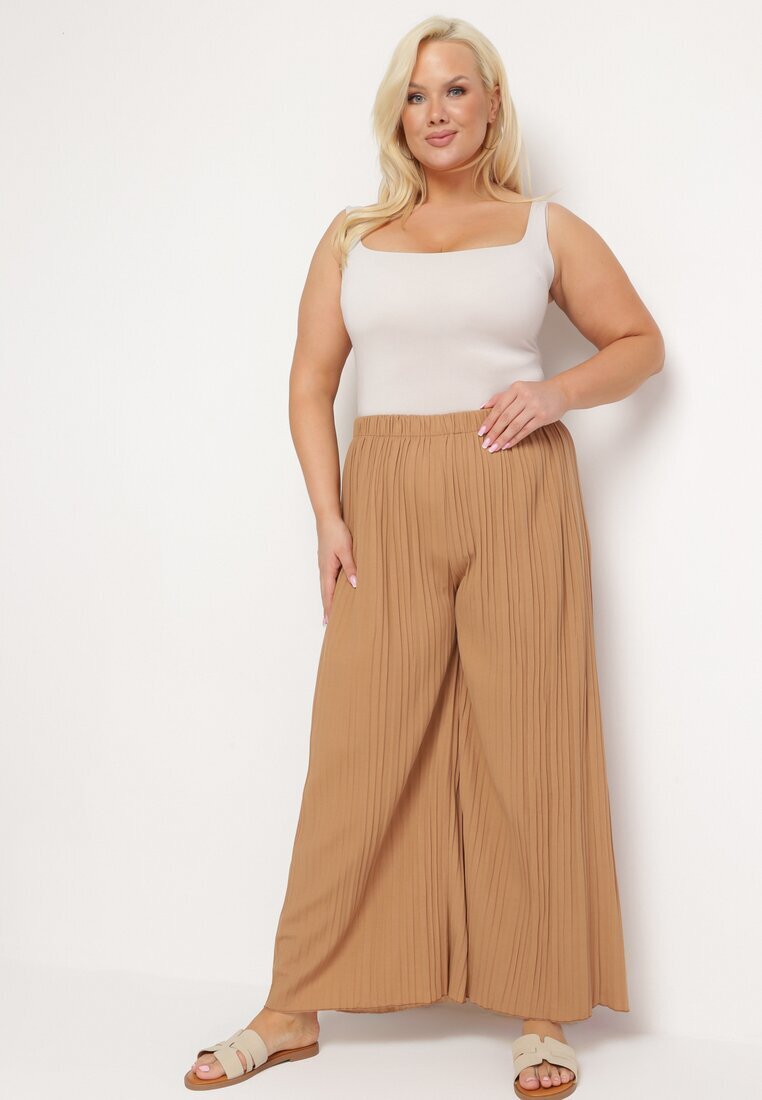 christy Pantaloni Lărgi Bej închis din țesătură plisată cu elastic în talie Cesele