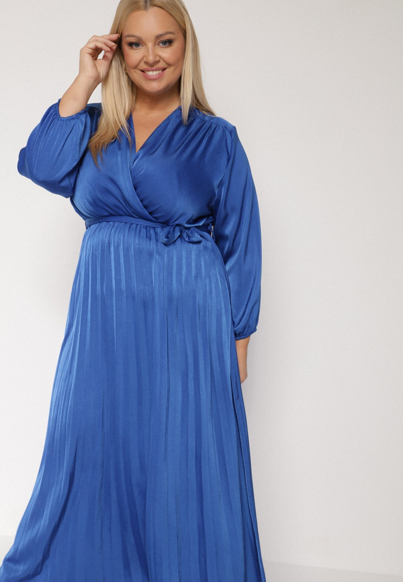 christy Rochie Maxi Albastră cu elastic în talie și decolteu petrecut Bertrama