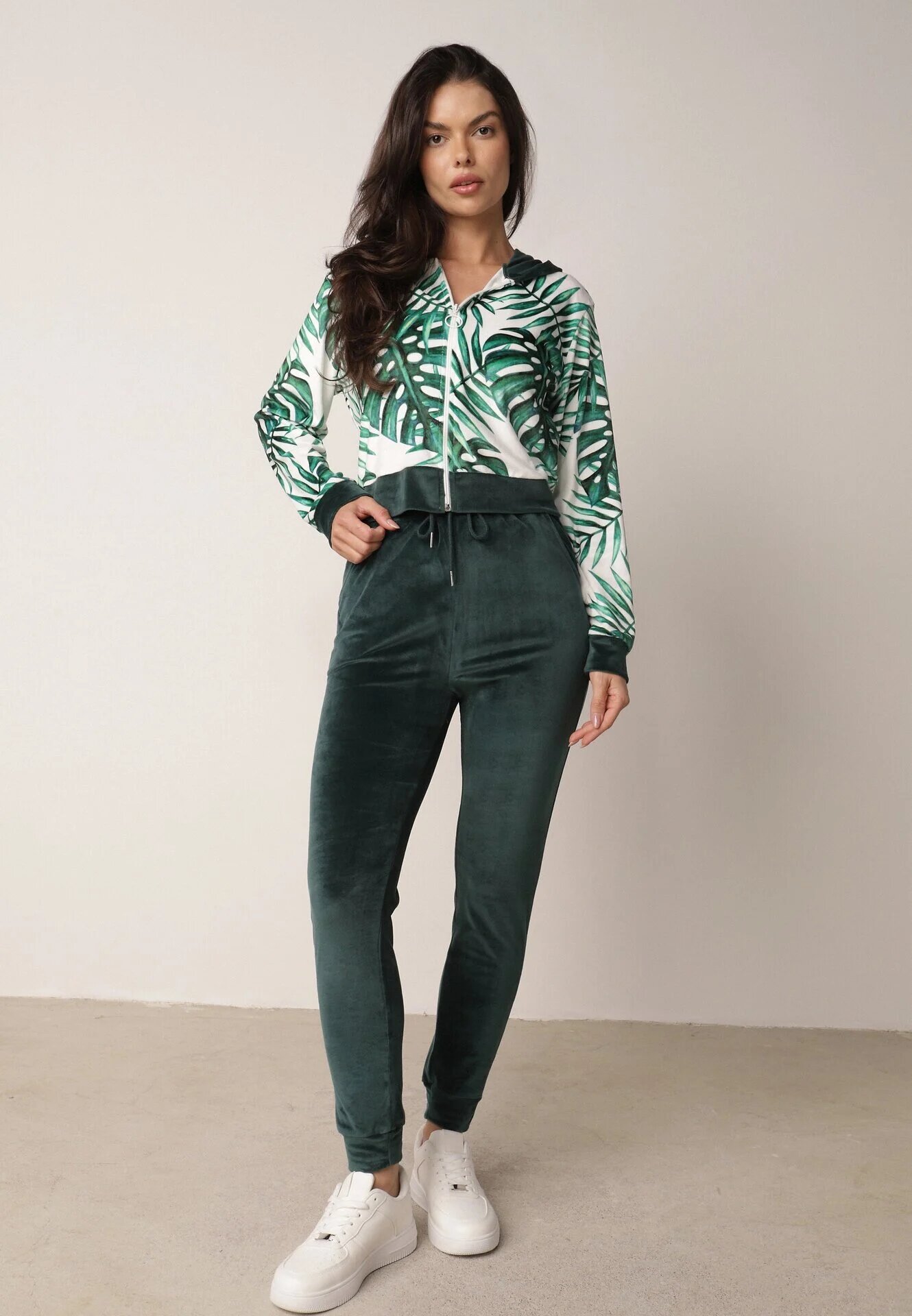  Compleu de trening verde închis din velur Bluză cu glugă cu model decorativ și Pantaloni Grouvia