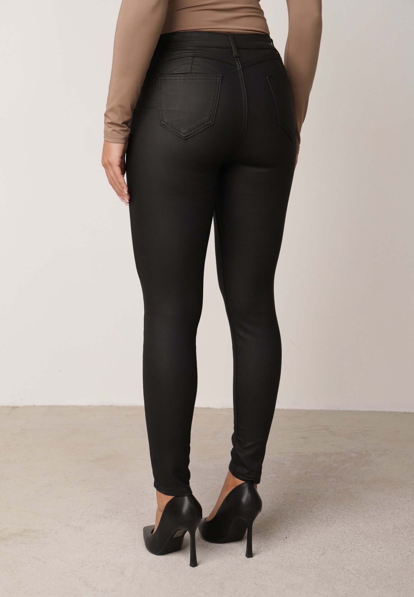 daysie Blugi Slim fit din material cerat Sarellia Negri