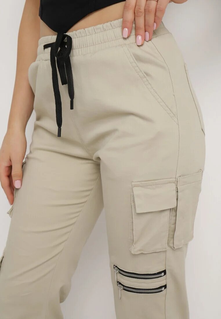 daysie Pantaloni Bej deschis Din bumbac Stil jogger Cu buzunare largi Atilin