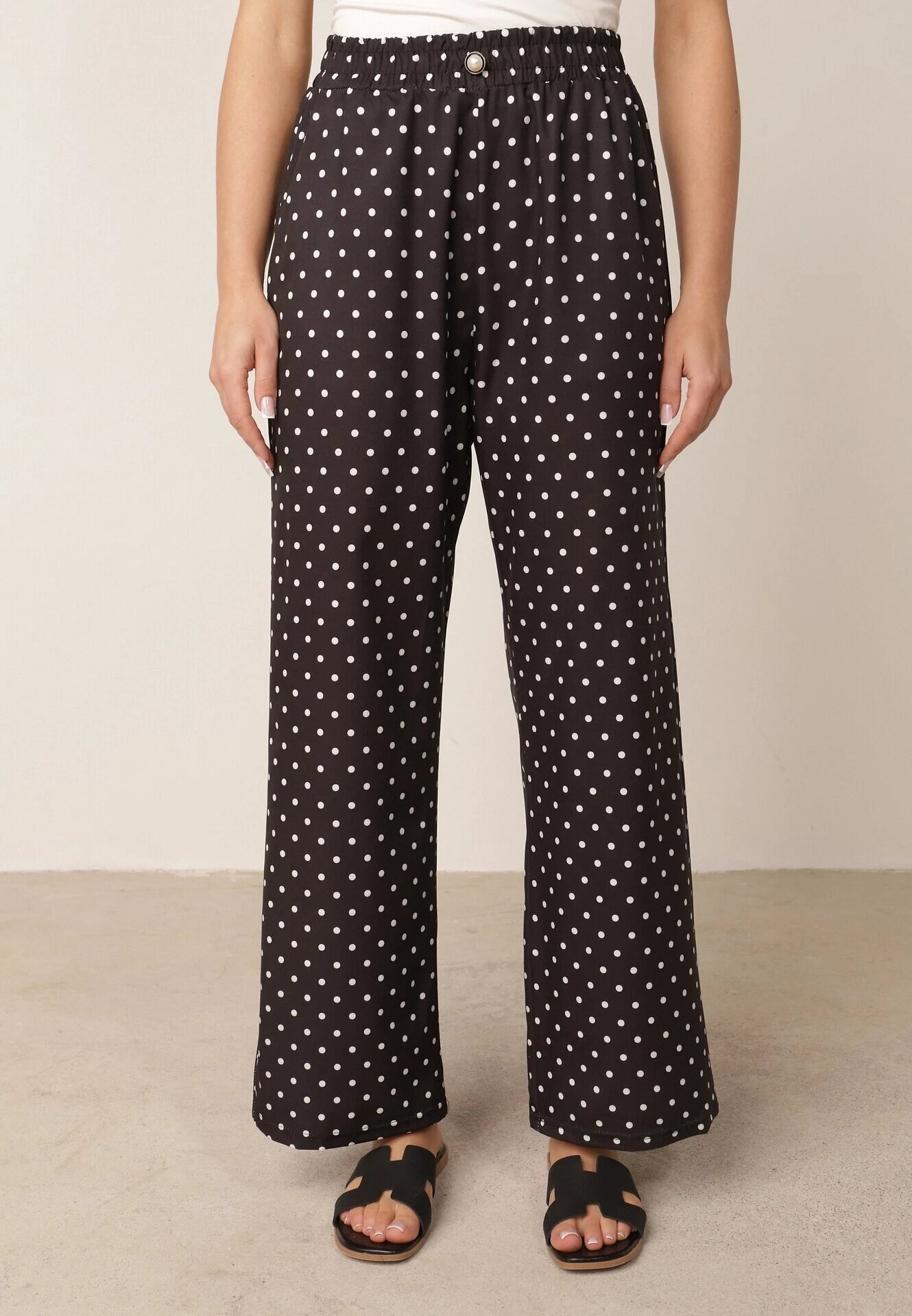 daysie Pantaloni Casual cu buline largi cu talie înaltă Soleano Negri