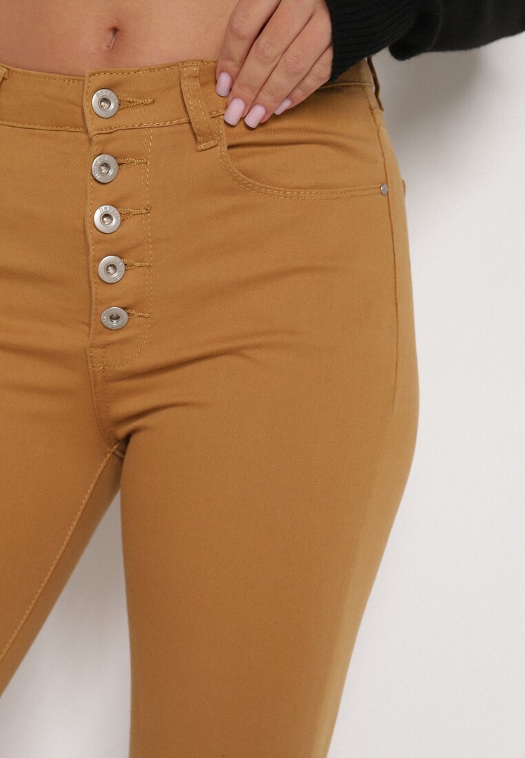 daysie Pantaloni Maro deschis Skinny Kyllienne