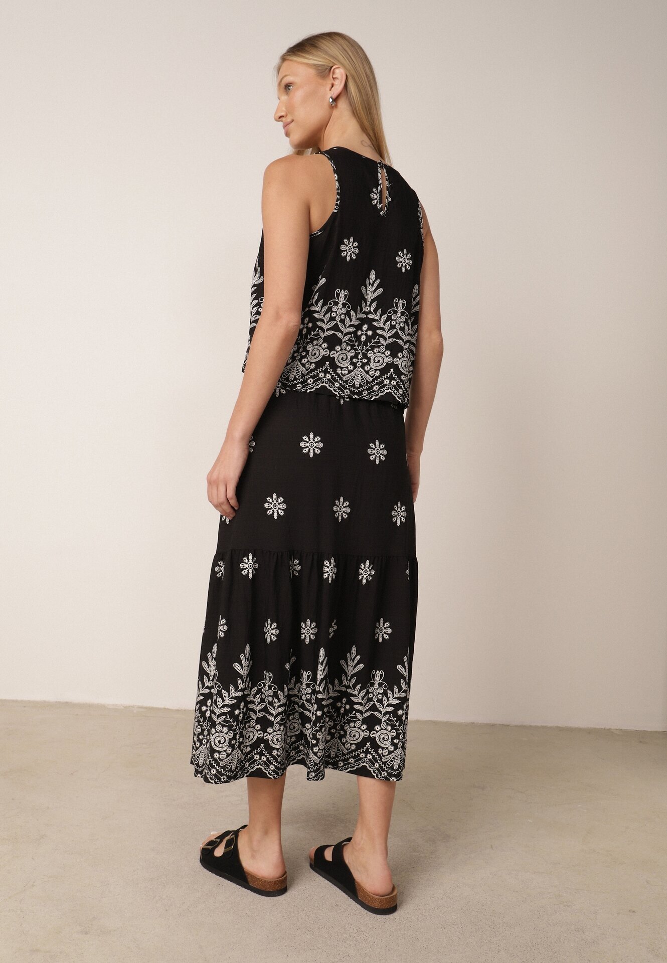 defox Compleu Negru