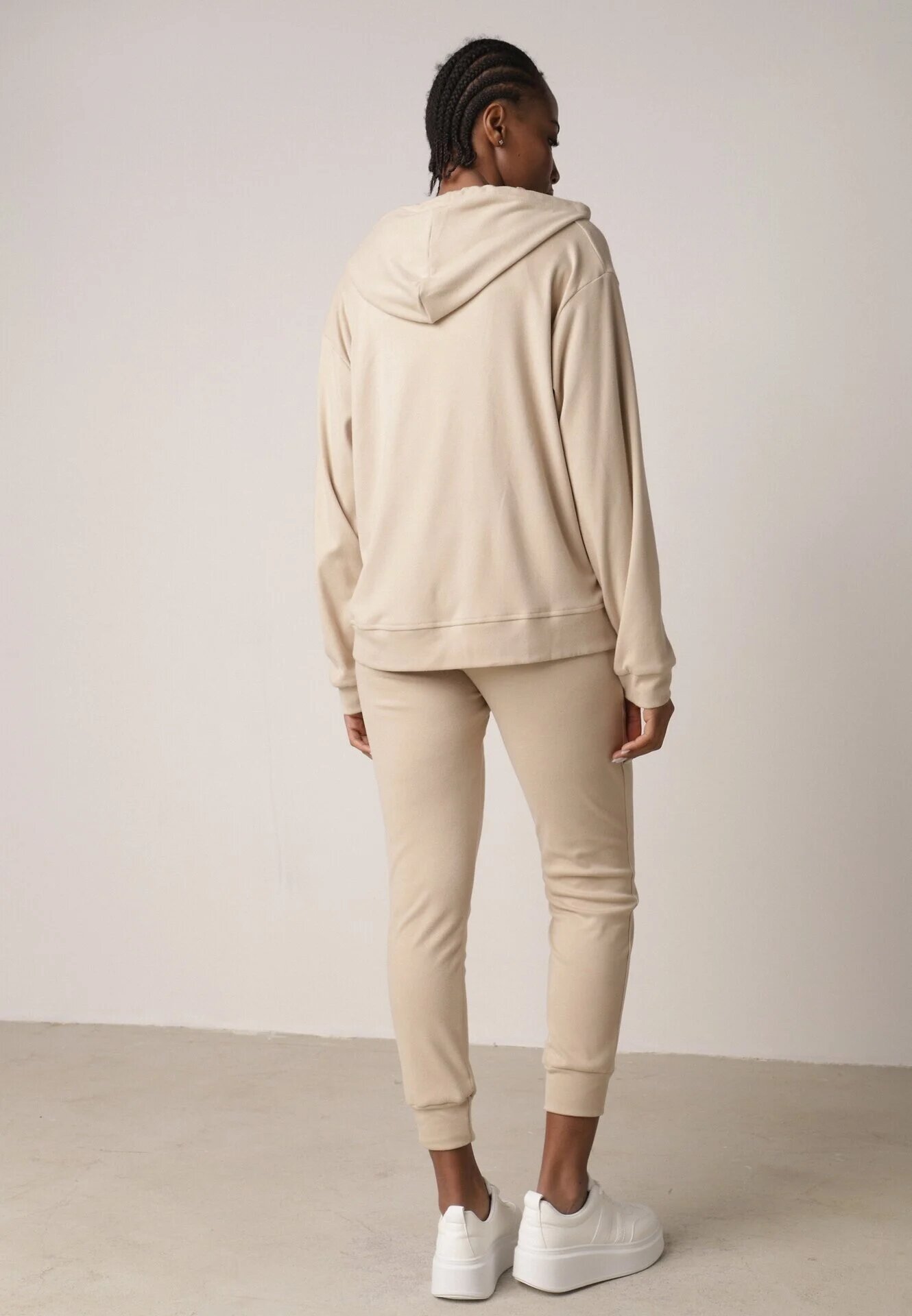 defox Compleu trening Bej Bluză cu glugă cu fermoar și pantaloni tip jogger Nedisare