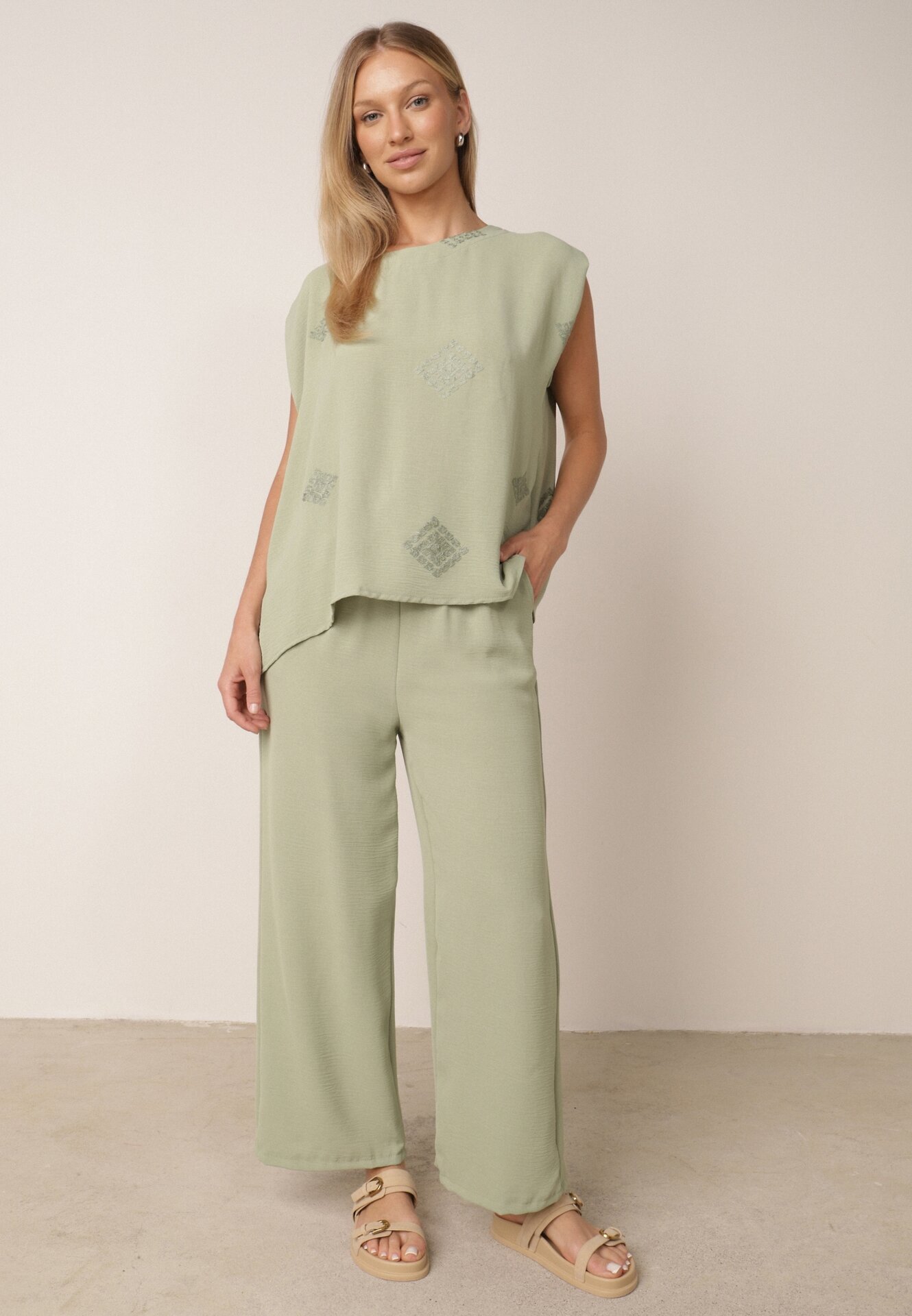 defox Compleu Verde deschis