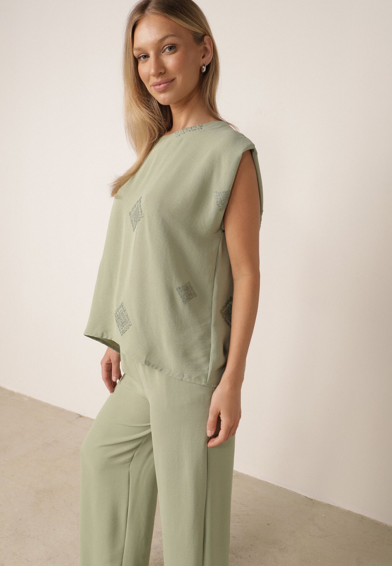 defox Compleu Verde deschis