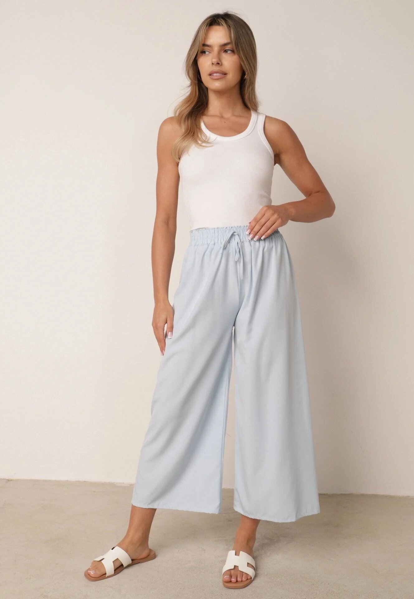 defox Pantaloni Albastru deschis Largi cu Talie Înaltă cu Viscoză și Elastic în Talie Criseldas