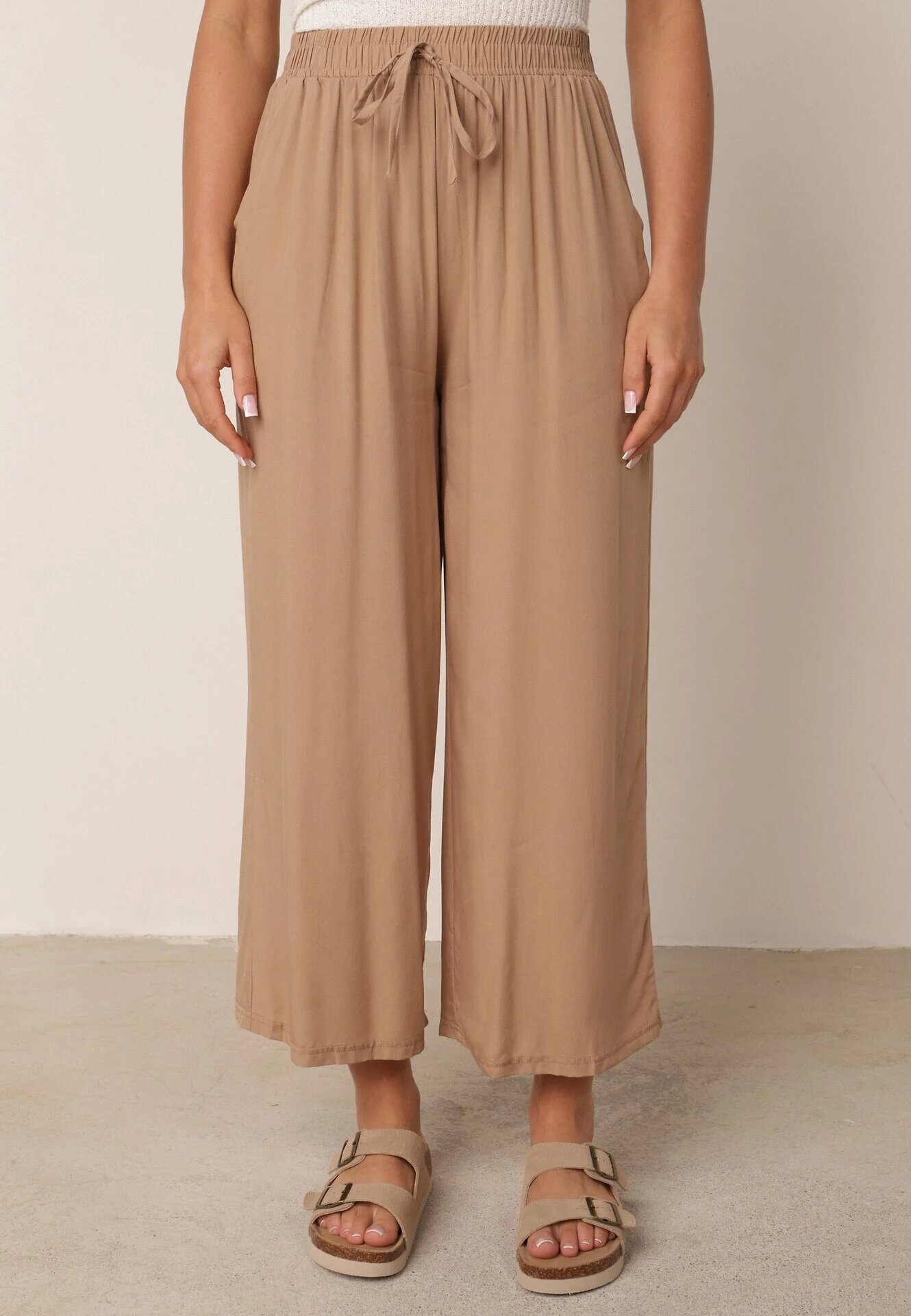 defox Pantaloni bej închis cu picioare largi Palazzo cu elastic în talie Nesira