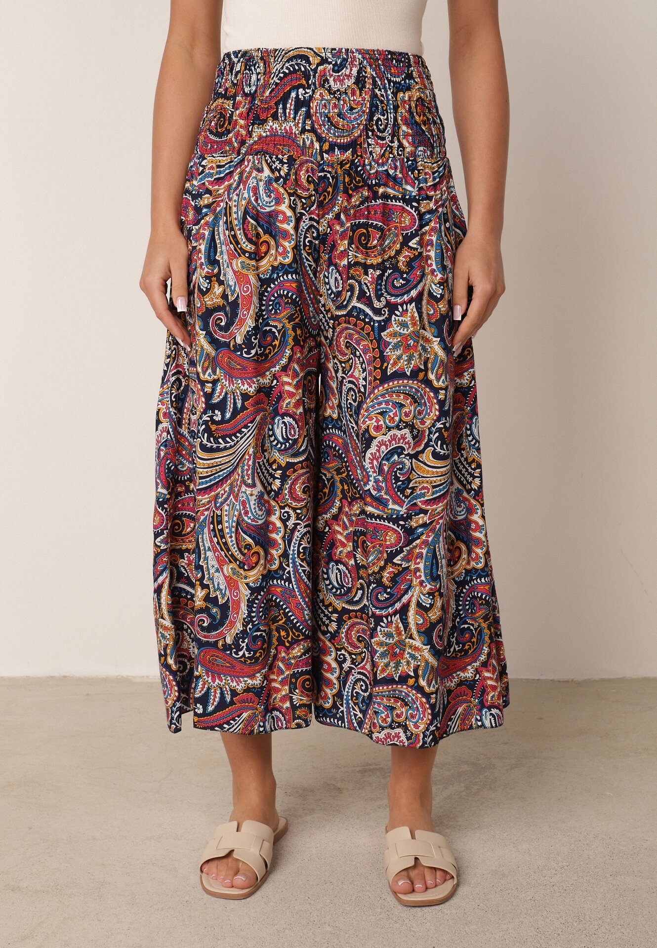defox Pantaloni culottes bleumarin din bumbac cu model Paisley