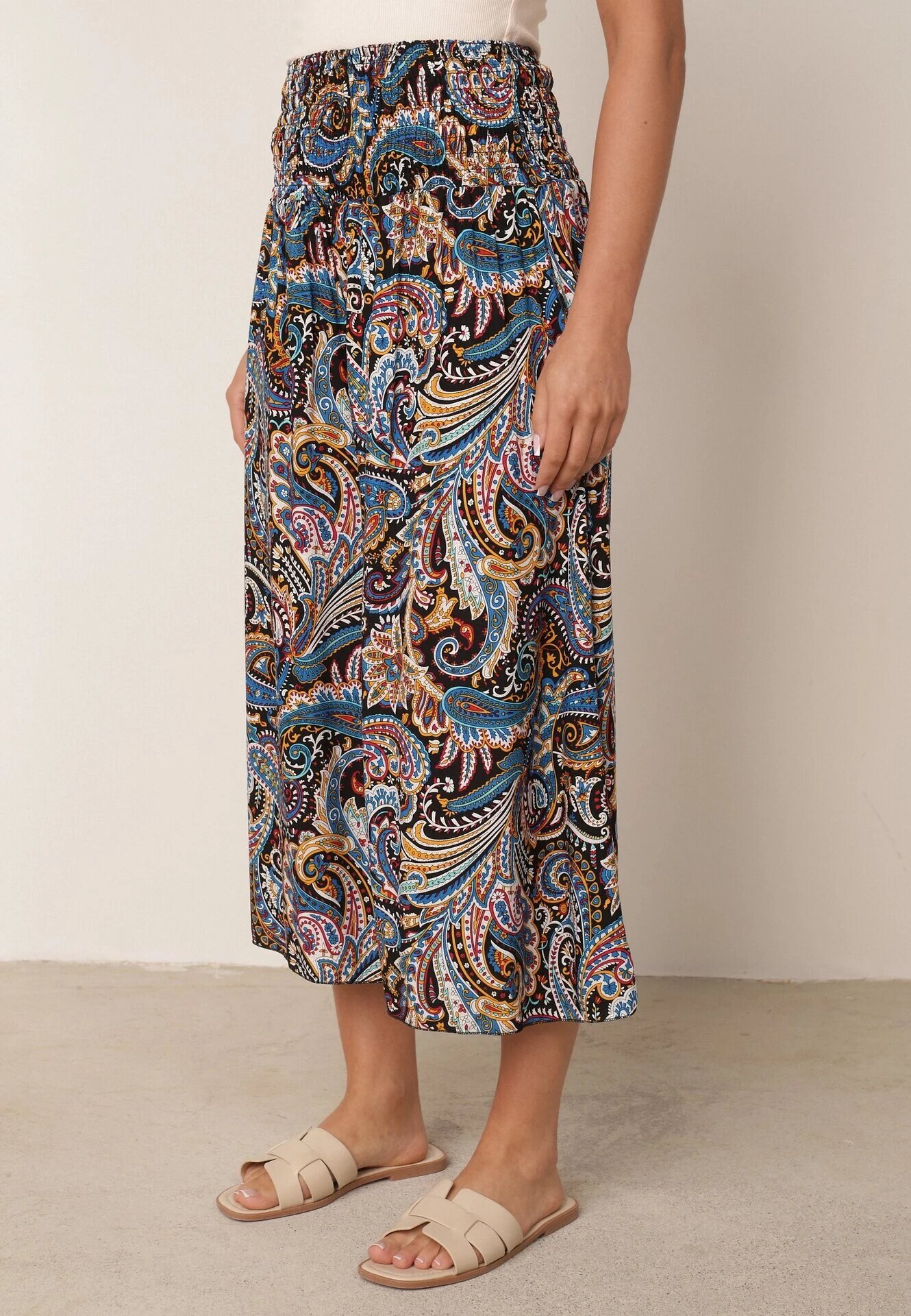 defox Pantaloni Culottes Negri din Bumbac cu Model Paisley Tarrisa