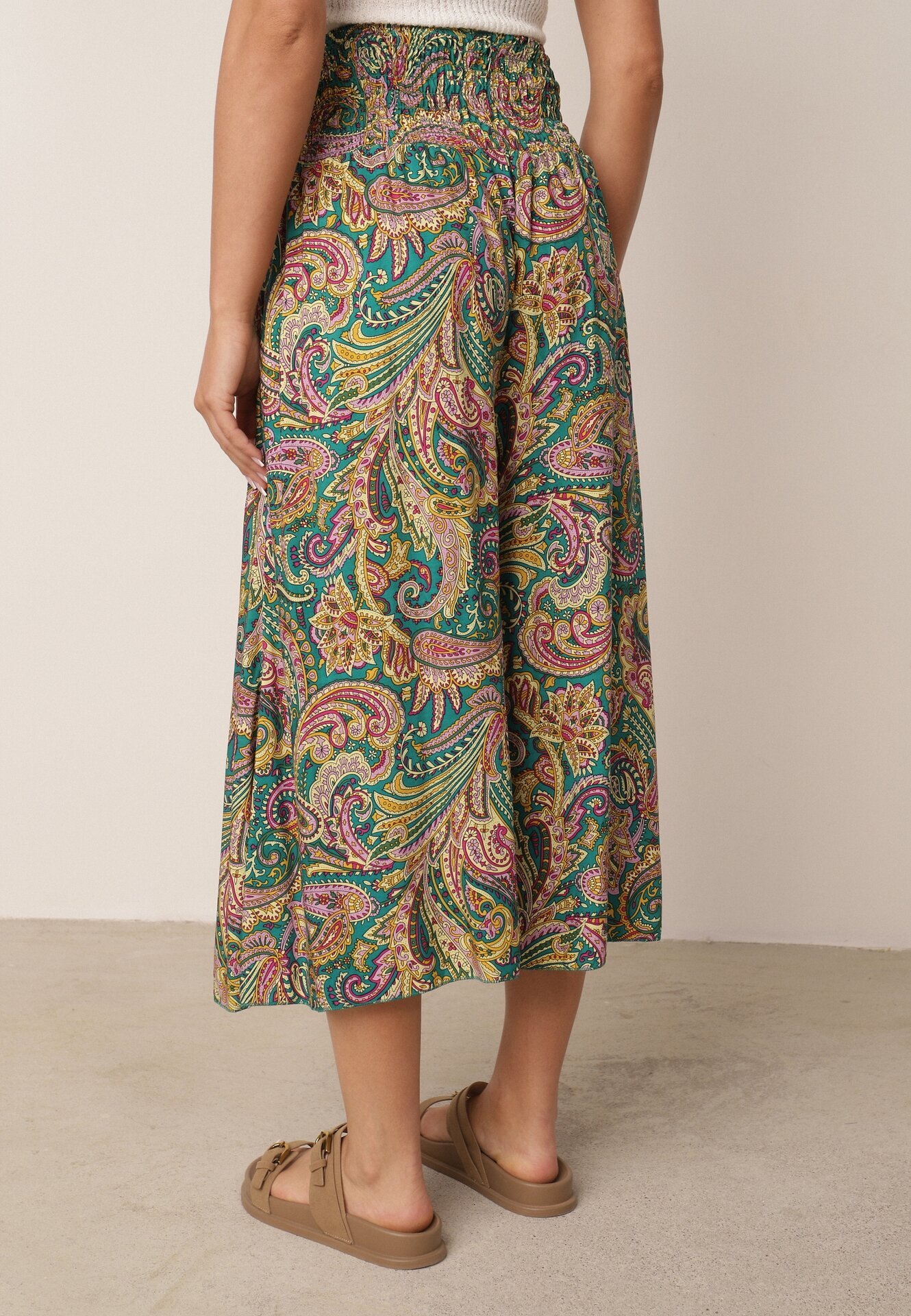defox Pantaloni culottes verzi de bumbac cu model Paisley Tarrisa