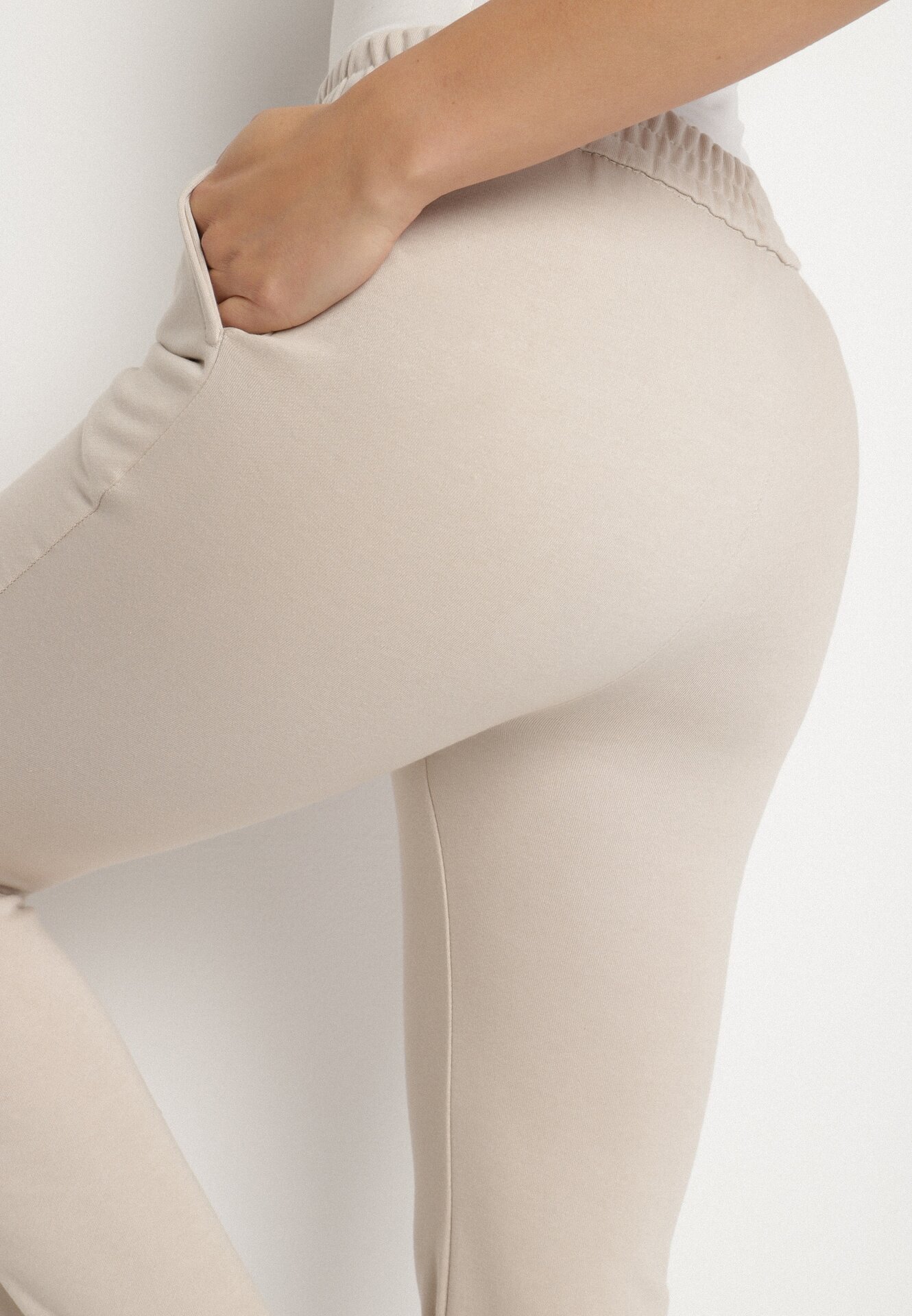 defox Pantaloni de trening Bej Evazați cu elastic în talie Efravella