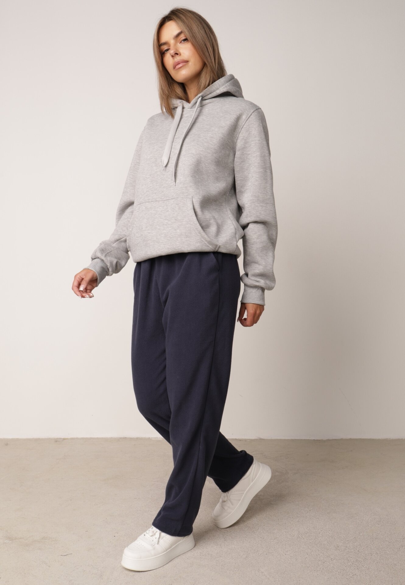 defox Pantaloni de trening bleumarin Esani