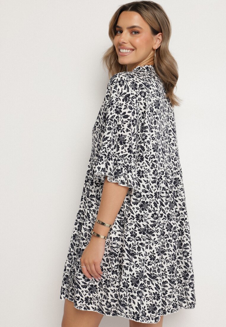 defox Rochie Alb-Bleumarin Din Bumbac Cu Flori Cu Croială Cloș Jenaleira