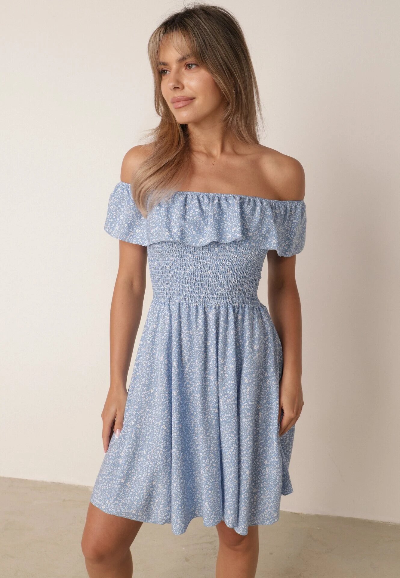 defox Rochie albastră de bumbac cu decolteu spaniol și top încrețit cu imprimeu floral Samorea