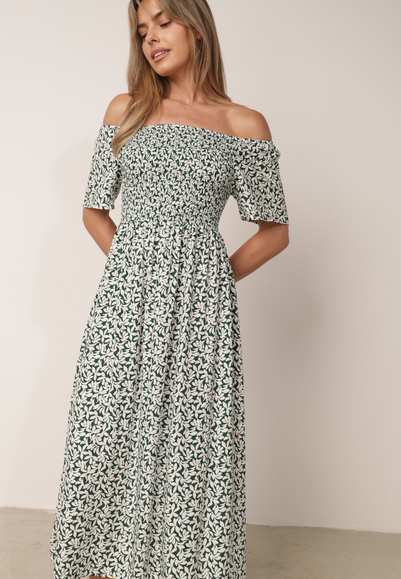 defox Rochie din bumbac tip bardot cu model vegetal și parte superioară încrețită Mothesa Verde