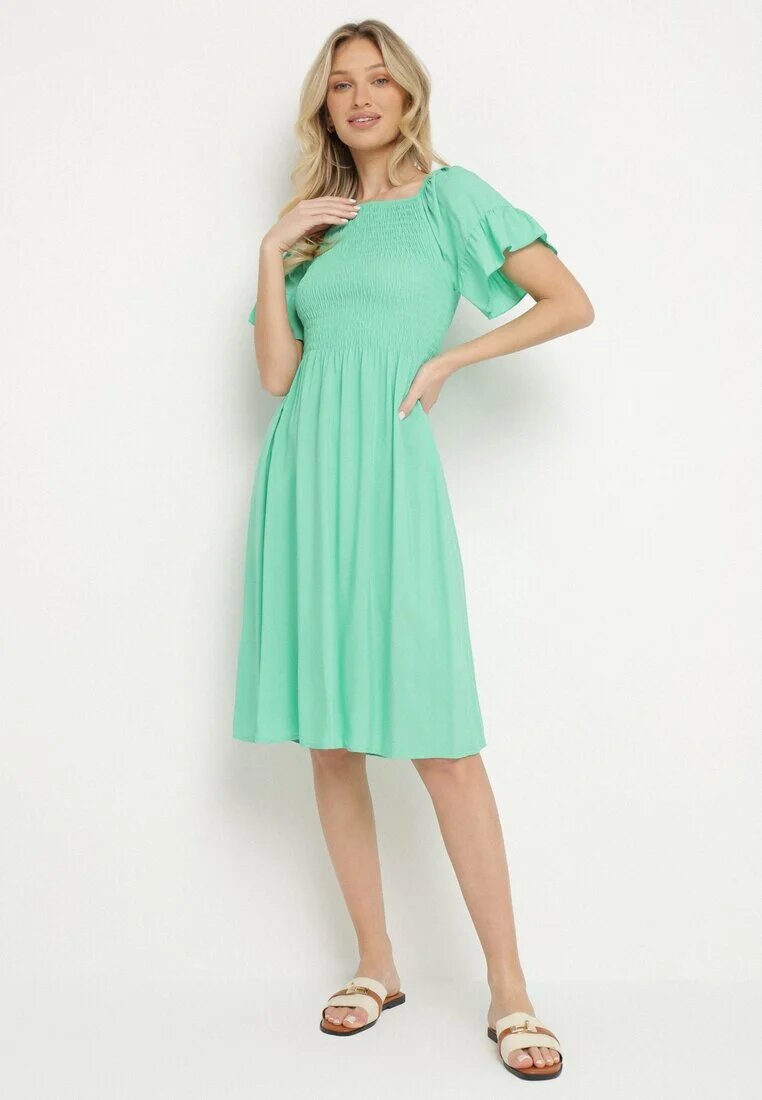 defox Rochie evazată verde deschis de bumbac cu mâneci bufante și top elastic Veliova