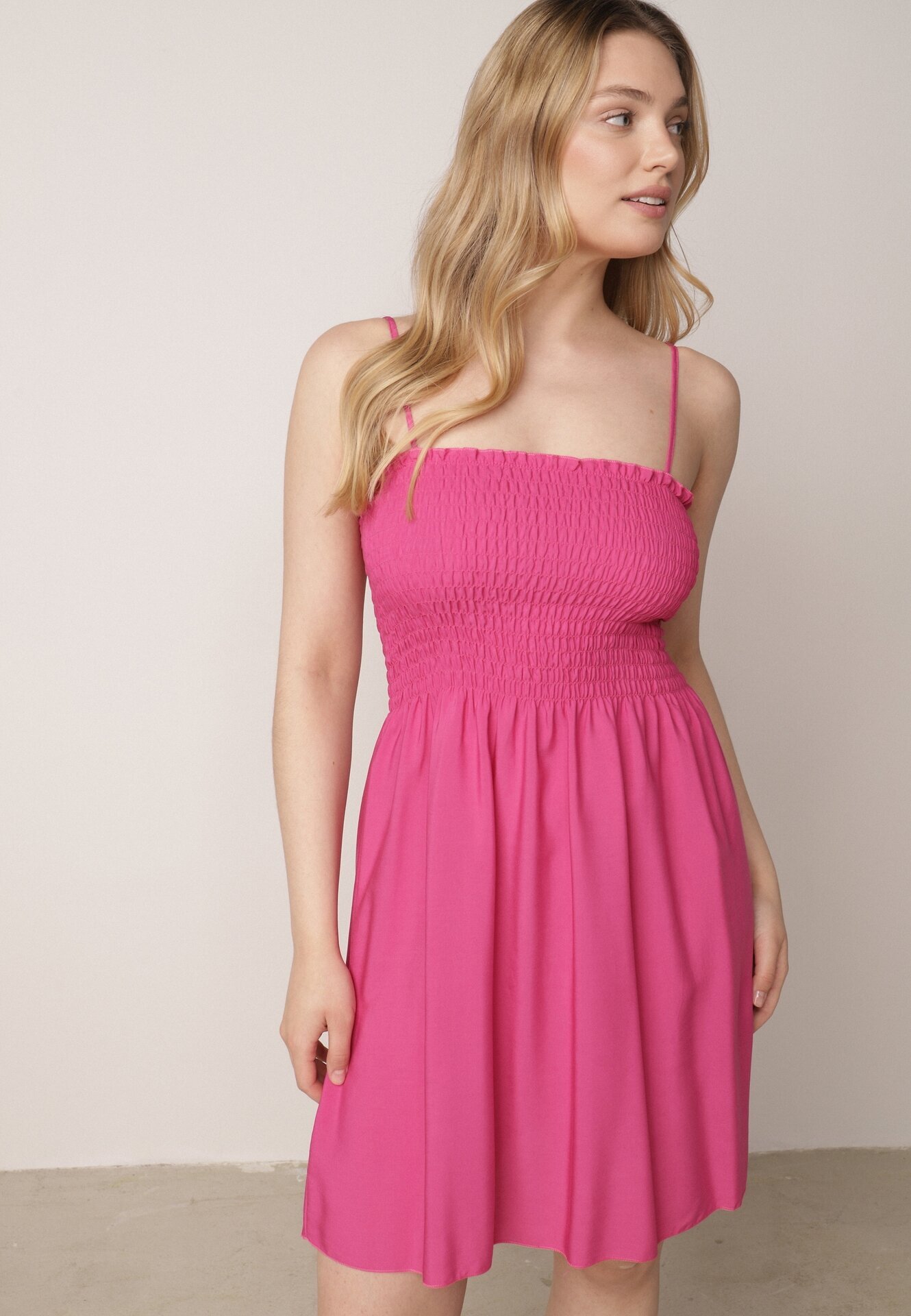 defox Rochie Fucsia din Bumbac cu Bretele și Decolteu Încrețit Krisele