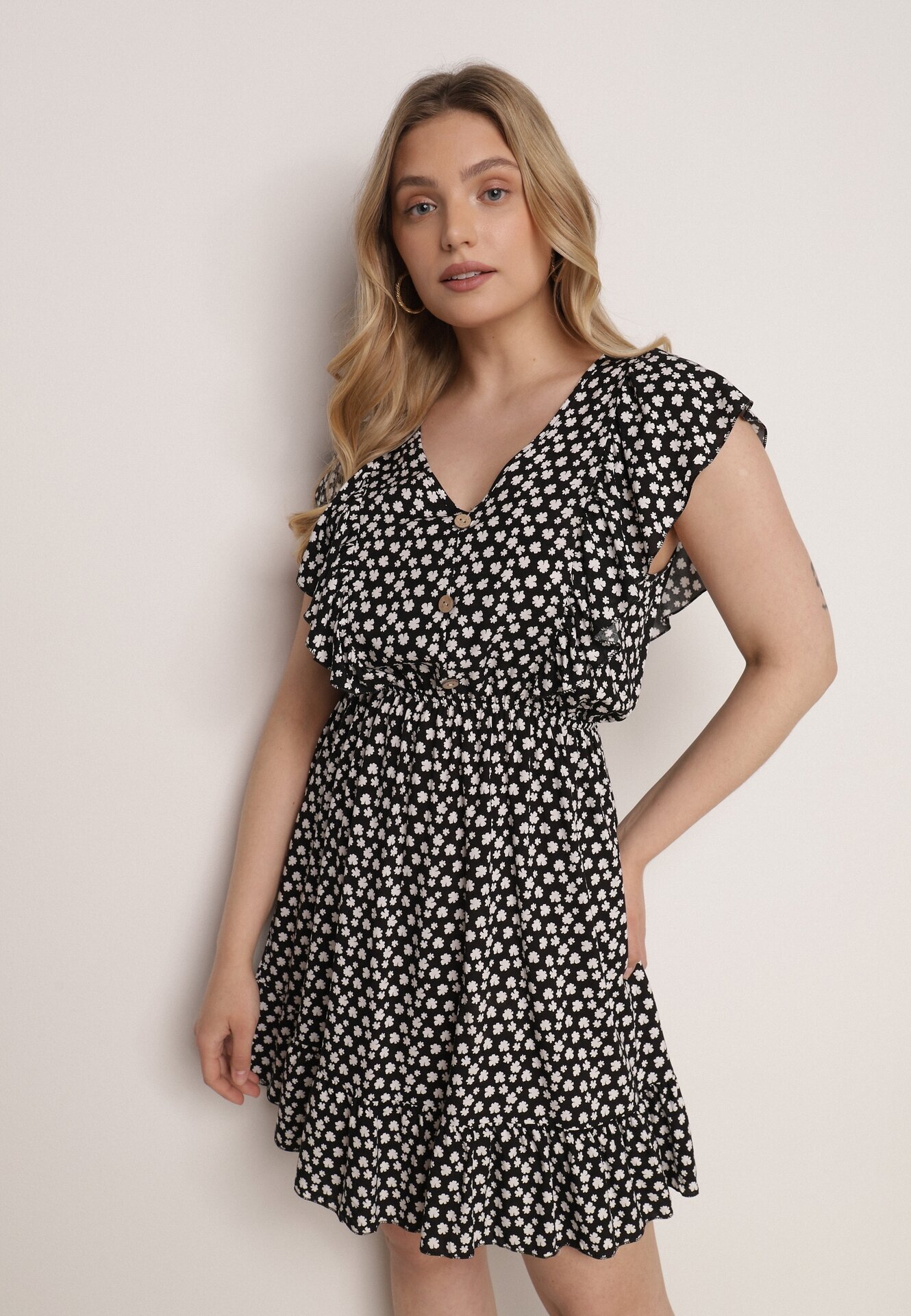 defox Rochie Neagră Evazată din Bumbac cu Imprimeu Floral cu Nasturi Ronelle