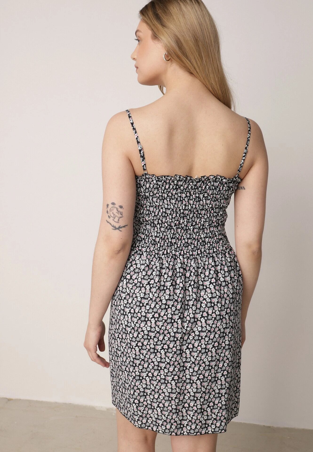 defox Rochie Negru-Alb de bumbac cu bretele ajustabile și decolteu elastic Risetta
