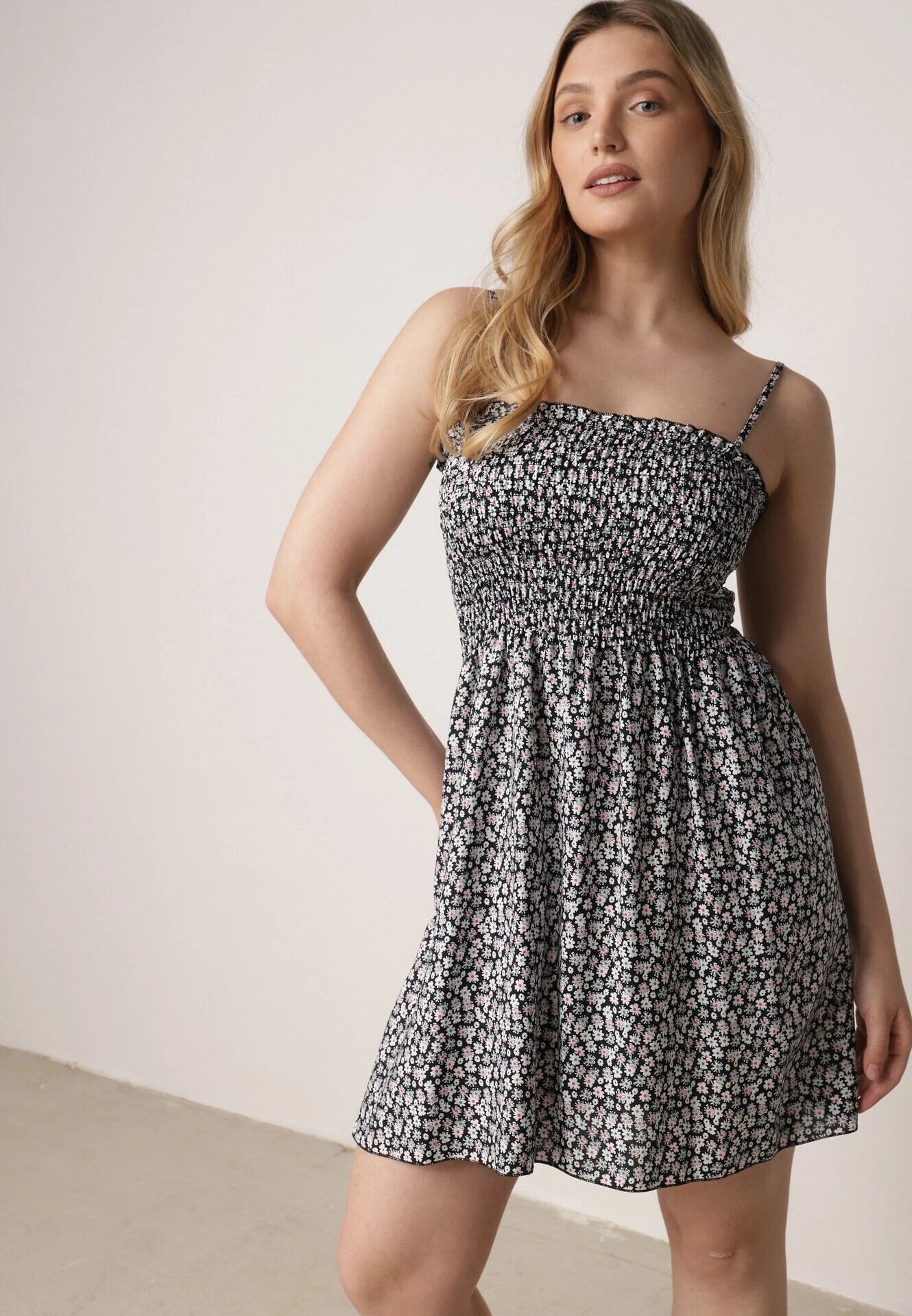 defox Rochie Negru-Alb de bumbac cu bretele ajustabile și decolteu elastic Risetta