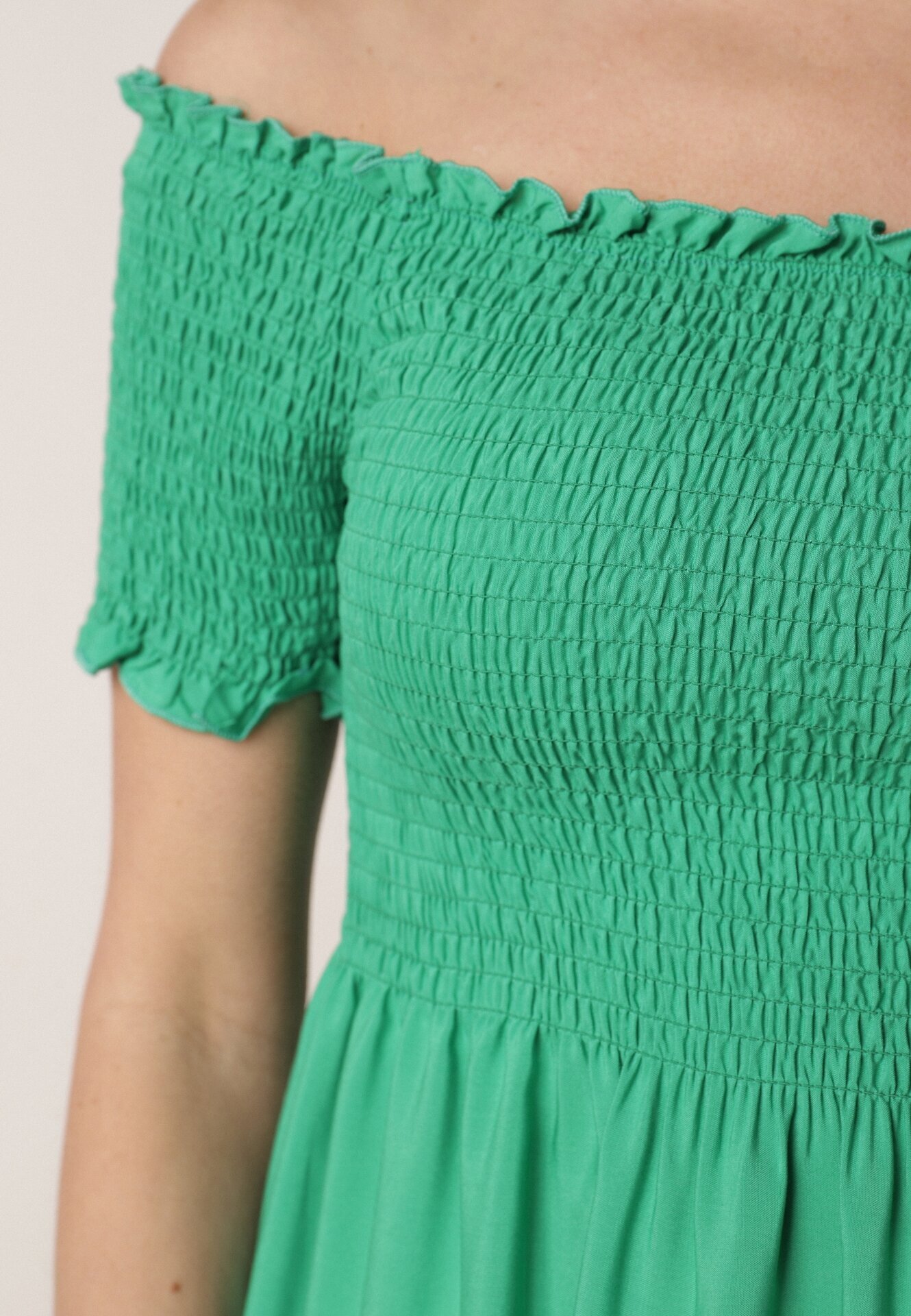 defox Rochie Verde de Bumbac cu Decolteu Spaniol cu Volane Ample la Bază Bliria