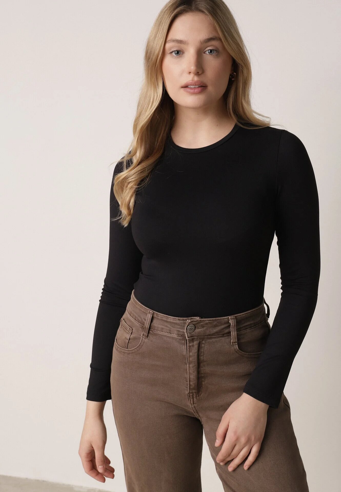 elsa.m by may Bluză Neagră de Bumbac Longsleeve Lisfia