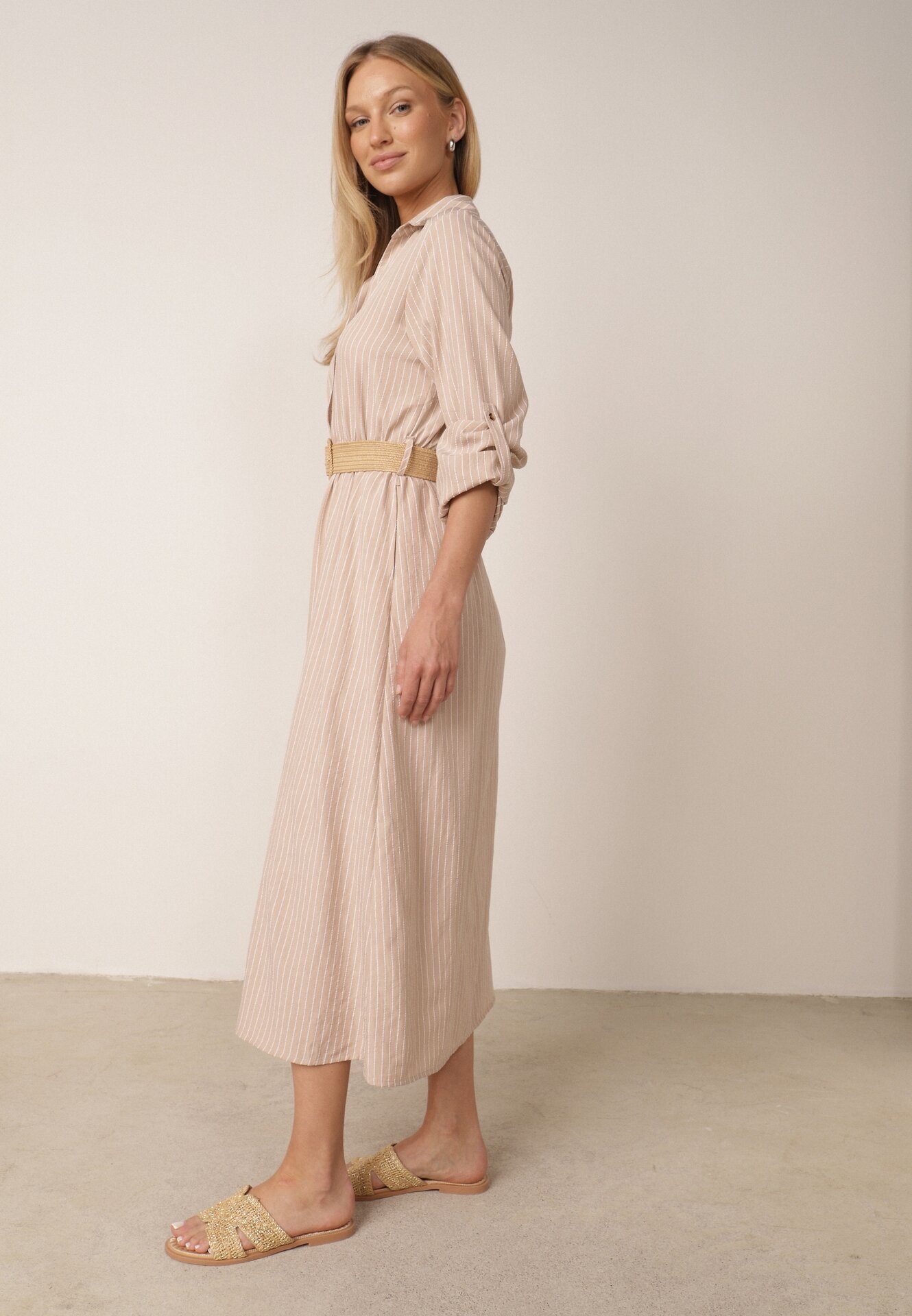 elsa.m by may Rochie Bej