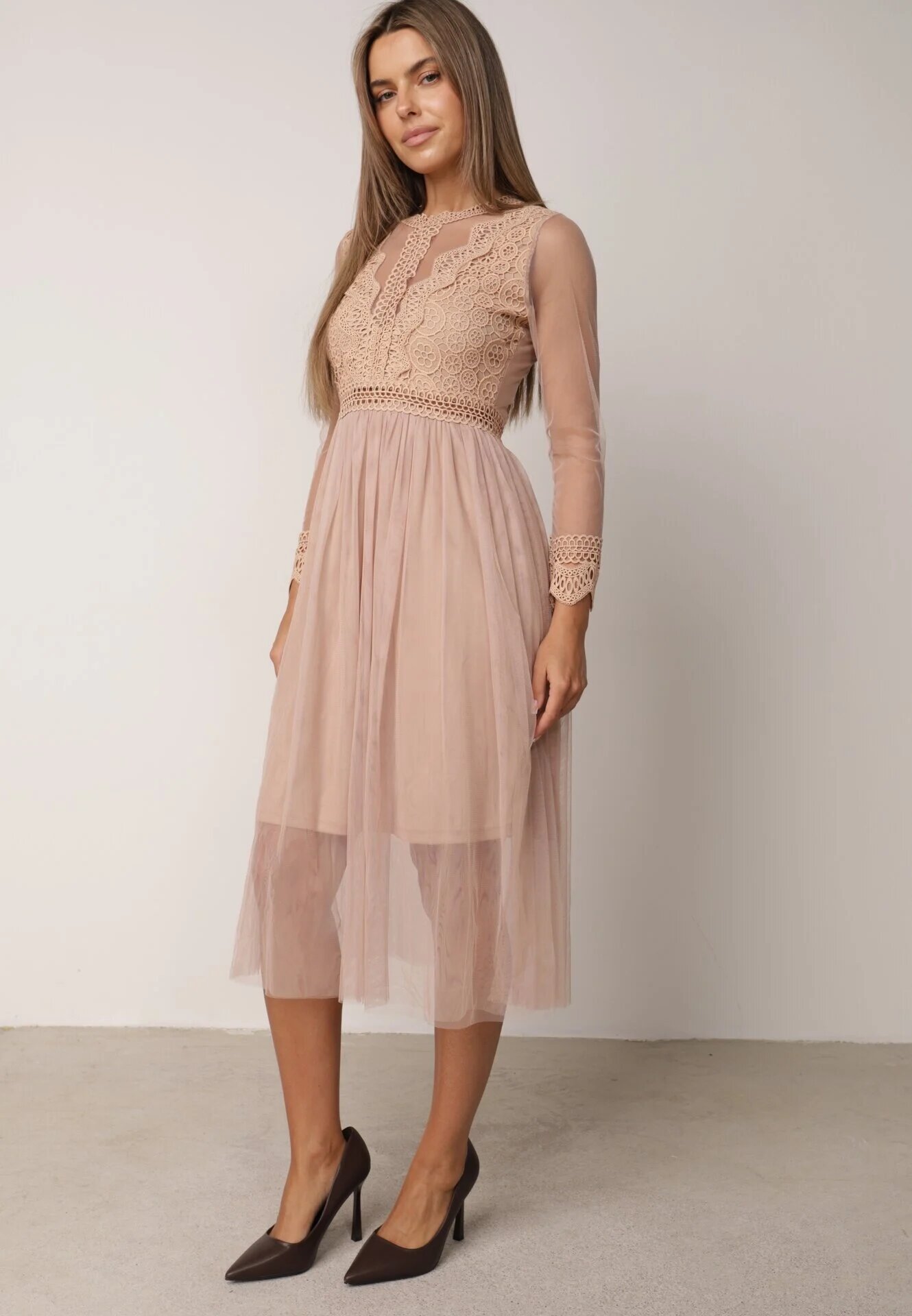 elsa.m by may Rochie Bej Phaerusa