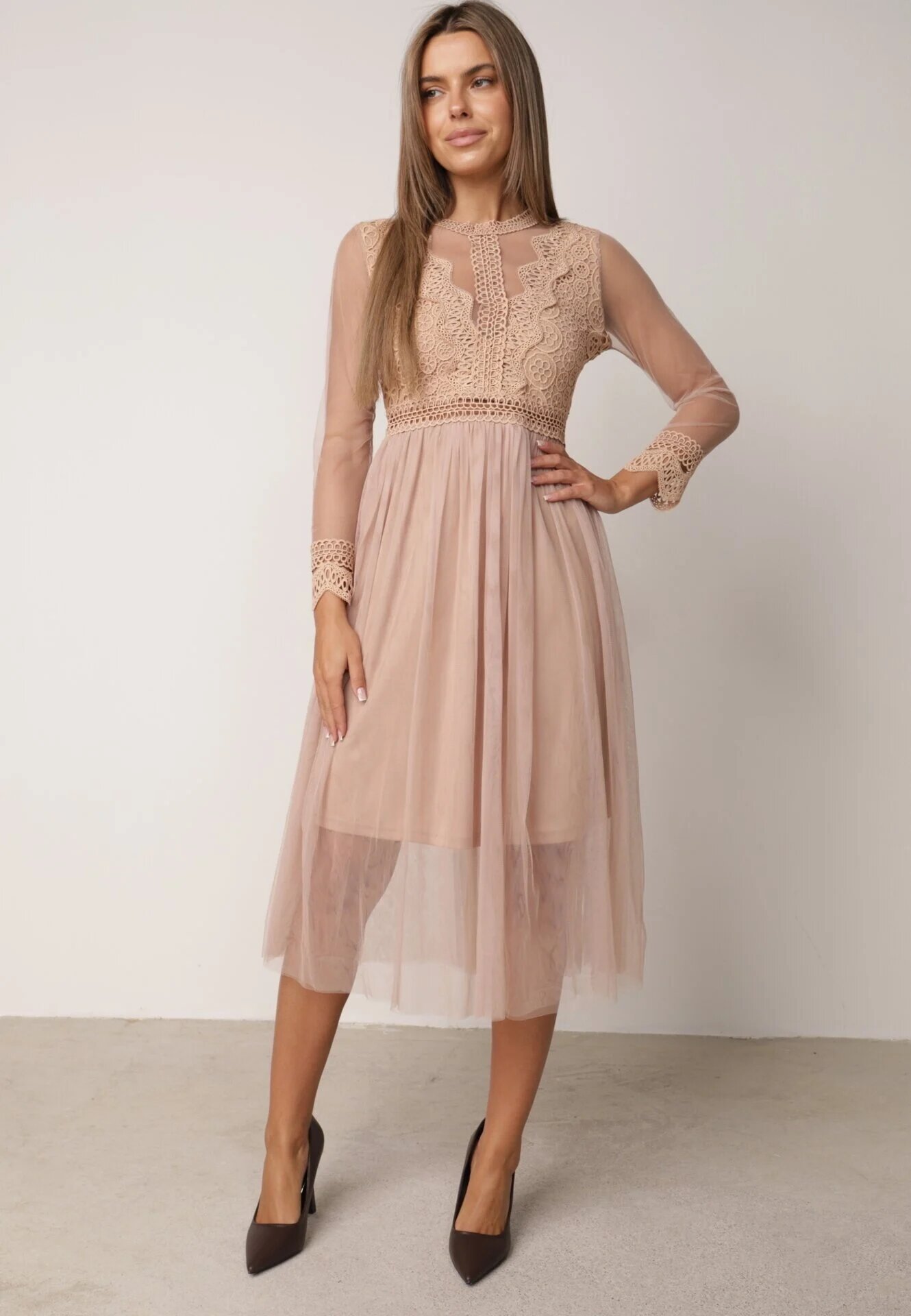 elsa.m by may Rochie Bej Phaerusa