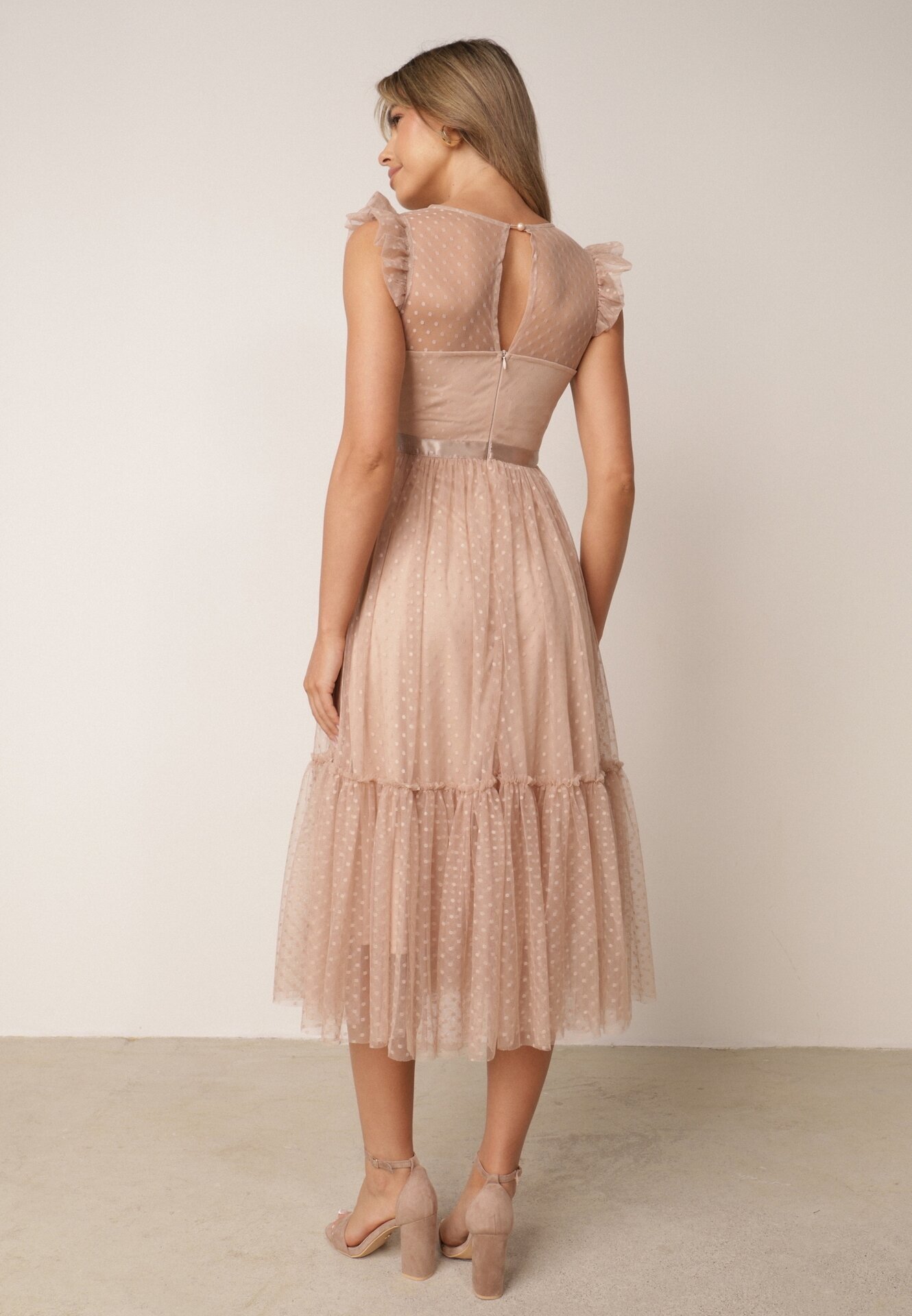 elsa.m by may Rochie de cocktail Bej cu bust din dantelă și fustă din tul Sleda