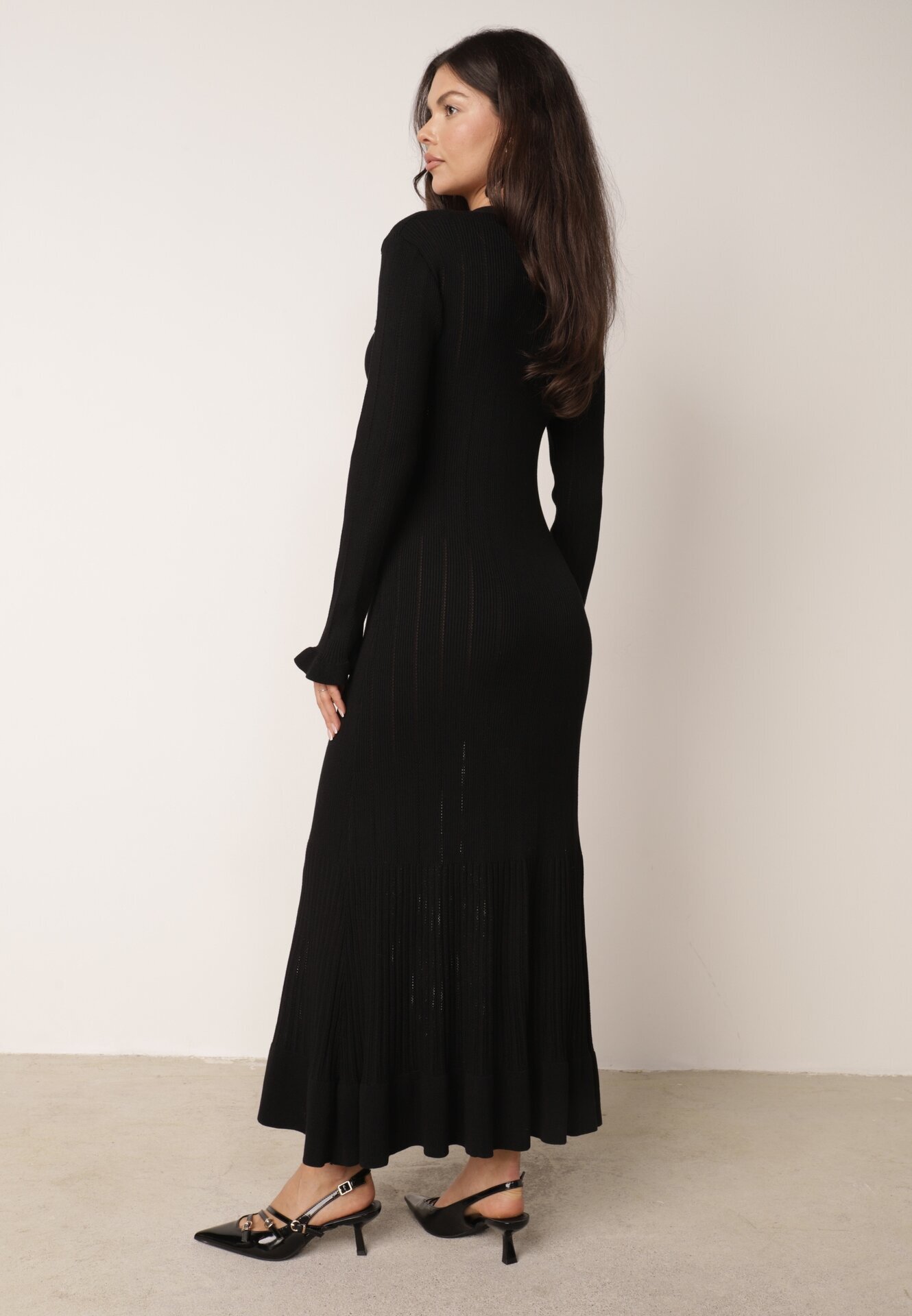 elsa.m by may Rochie din tricot asortată din vâscoză cu volane și nasturi Ivry Neagră