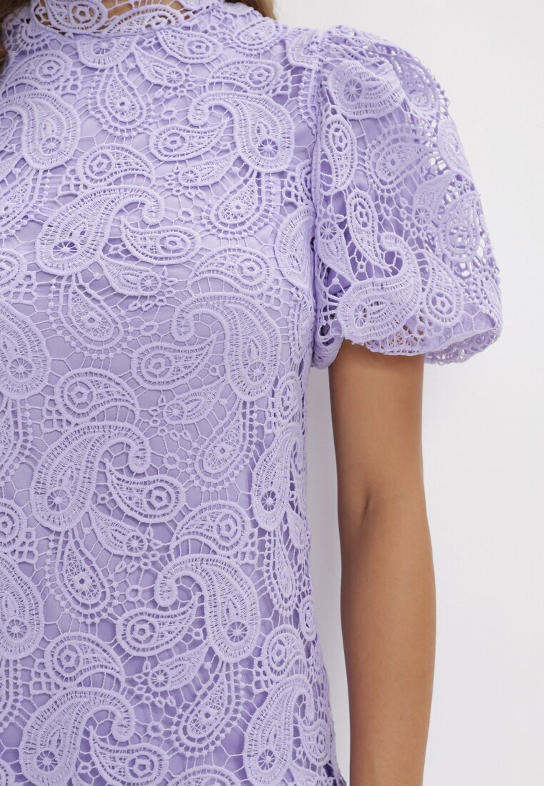 elsa.m by may Rochie violet de dantelă cu guler înalt și mâneci bufante Suminori
