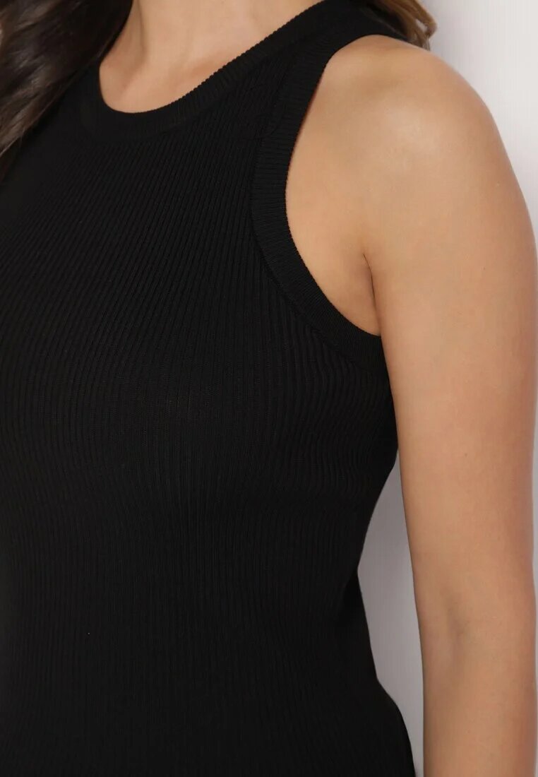 elsa.m by may Top Negru cu o croială clasică din tricot reiat Wavera