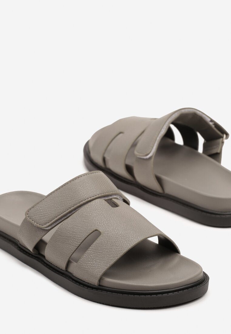 fashion Papuci Gri din Spumă Decorate cu Decupaje Arrivara