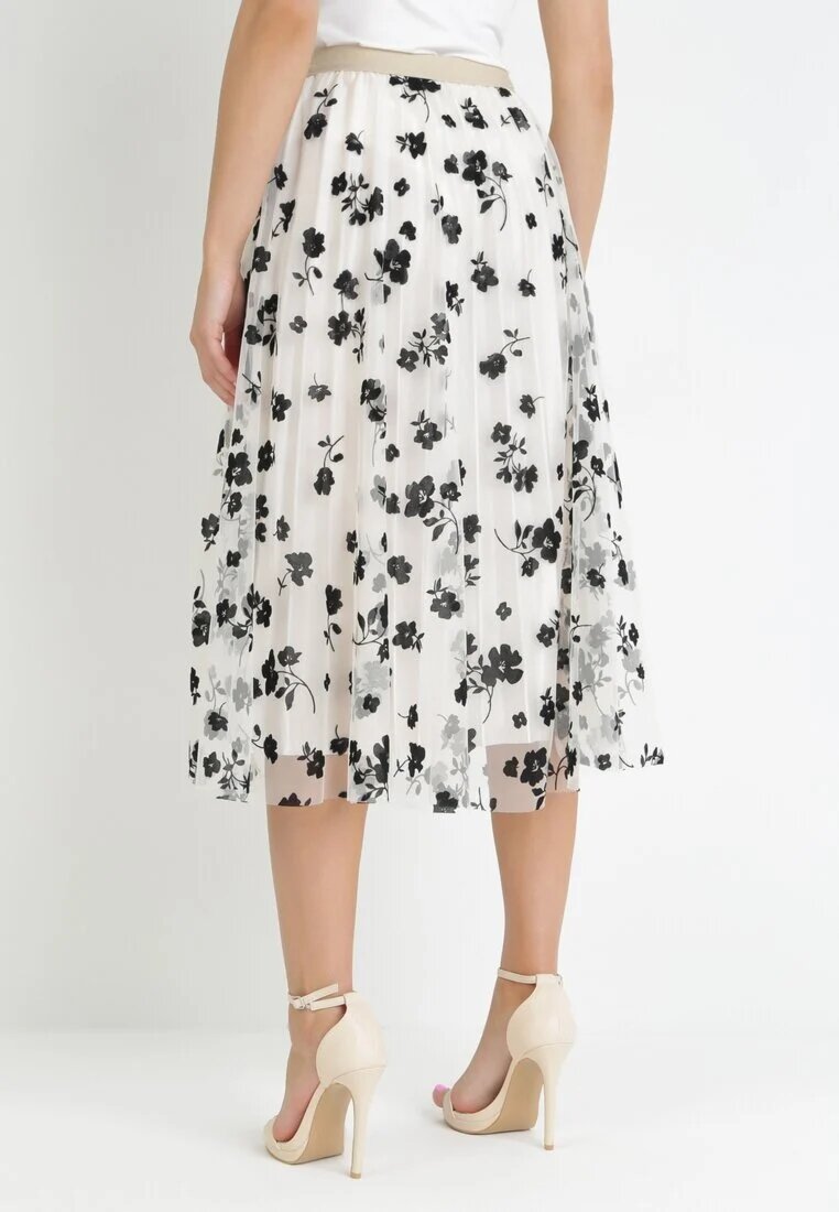  Fustă de tul bej deschis cu model floral din catifea și cu elastic în talie Iyosi