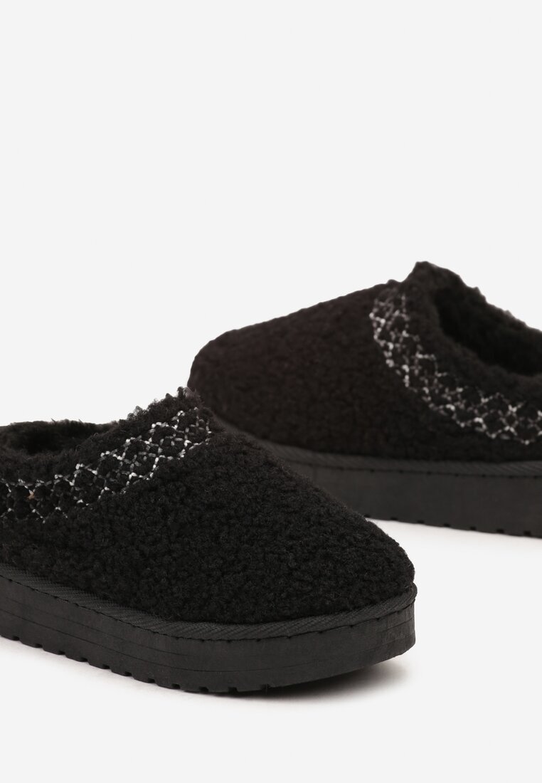  Ghete de zăpadă Negre pe platformă cu blană tip miel decorate cu broderie Raiyelle