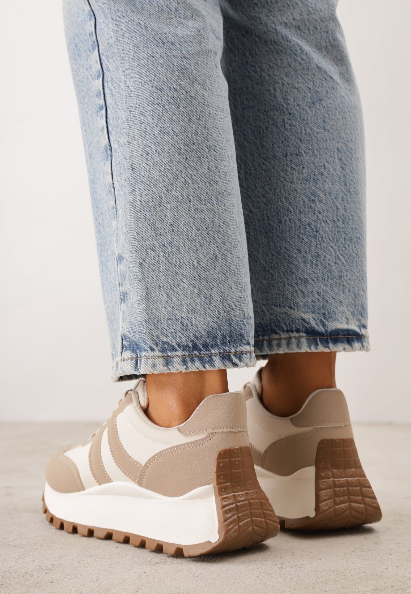 givana Sneakers groase cu talpă groasă și barete decorative Diki Bej închis