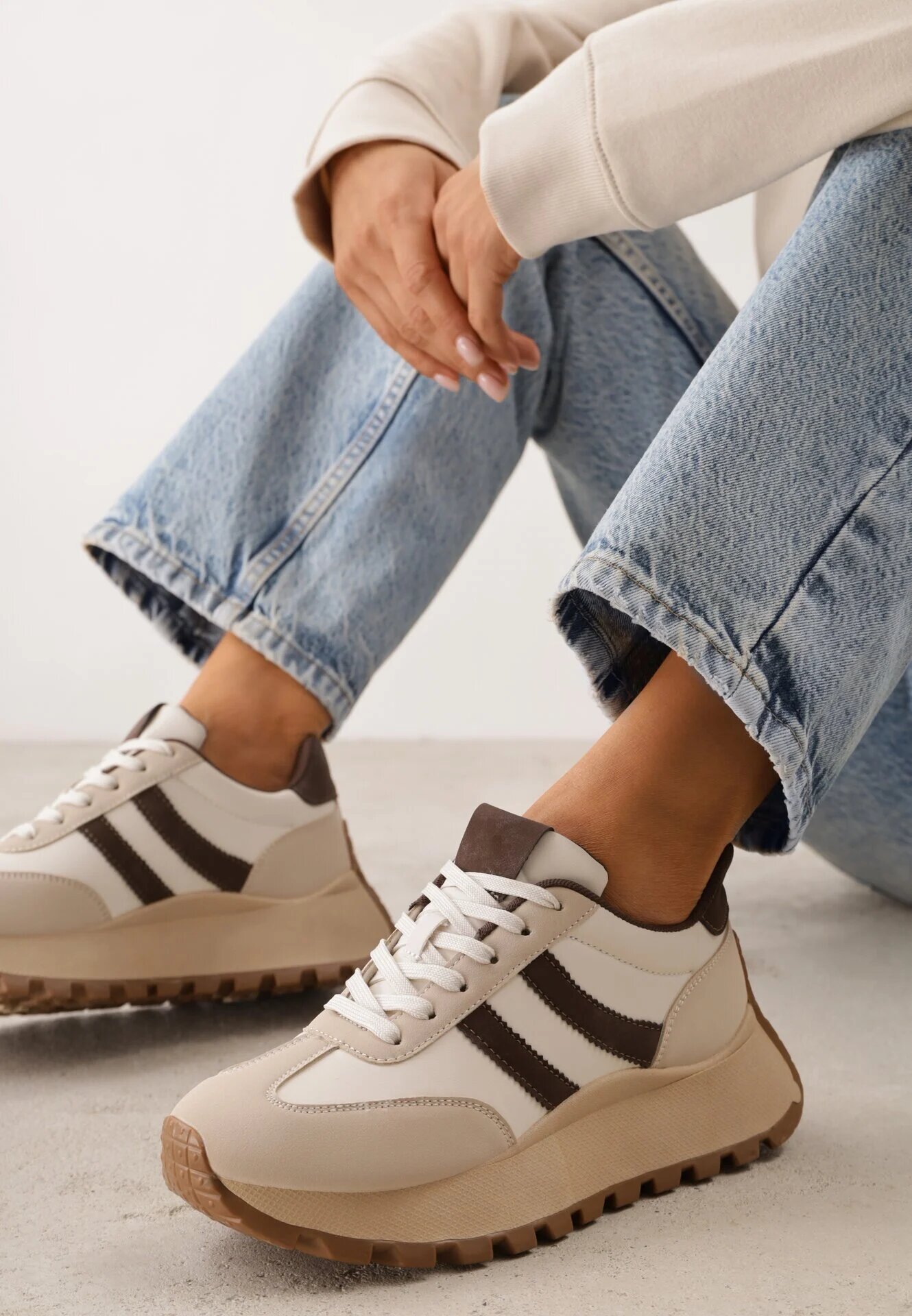 givana Sneakers groase cu talpă groasă și barete decorative Diki Maro