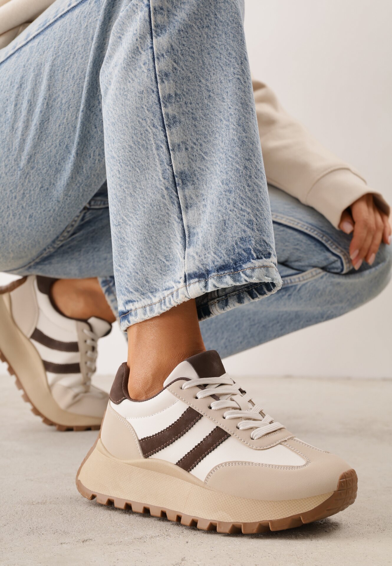 givana Sneakers groase cu talpă groasă și barete decorative Diki Maro