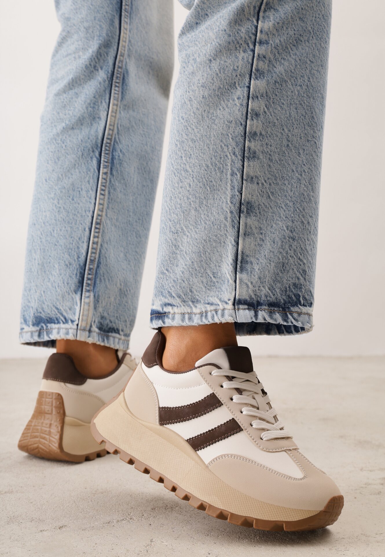 givana Sneakers groase cu talpă groasă și barete decorative Diki Maro